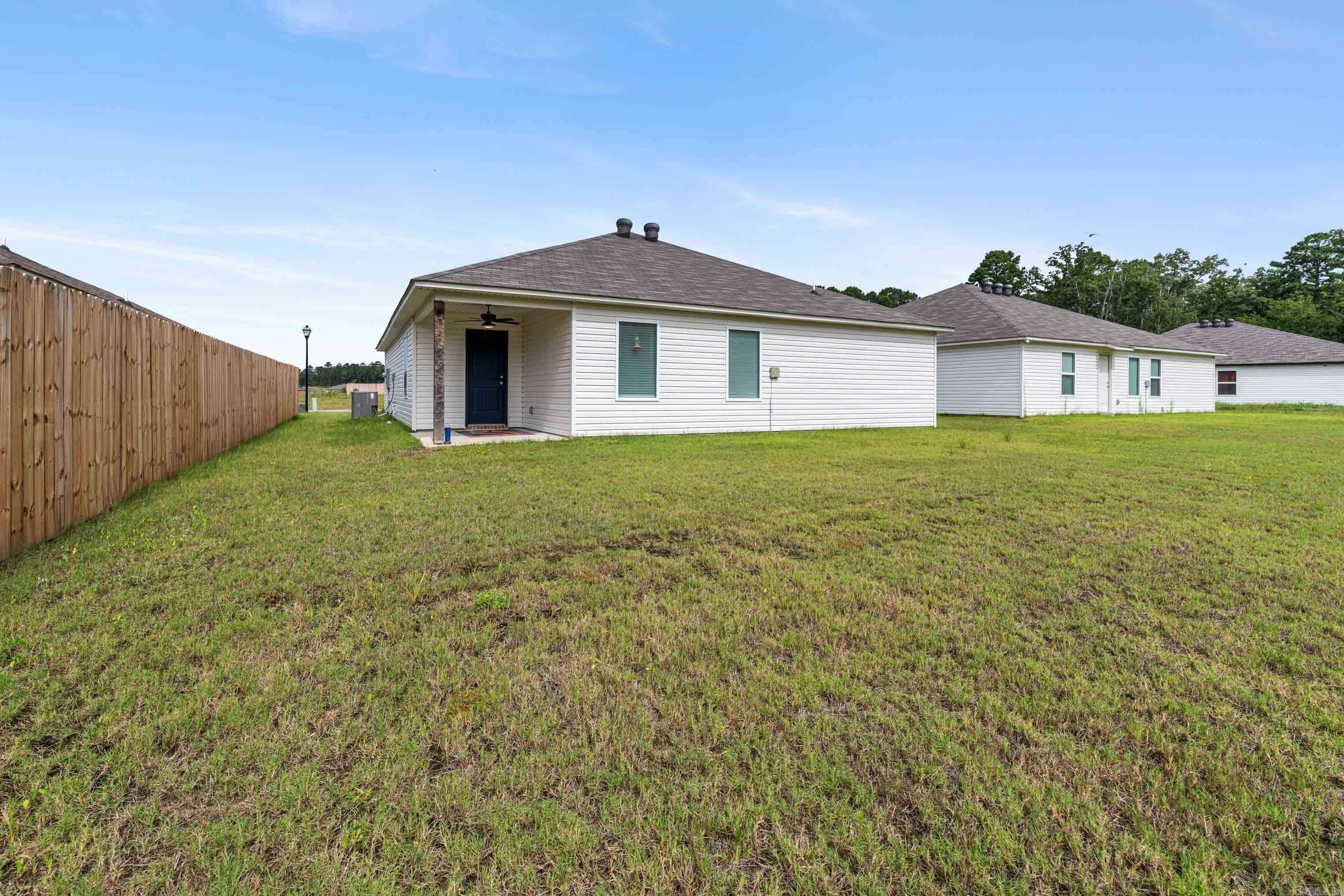 12192 Duck Creek Drive Property Photo 28