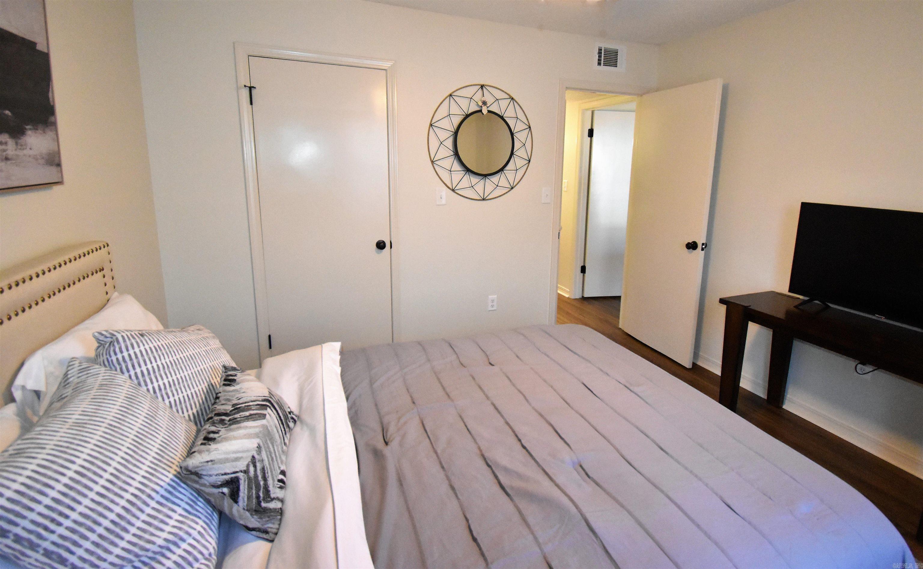 2910 E Moore Avenue #52 Property Photo 13