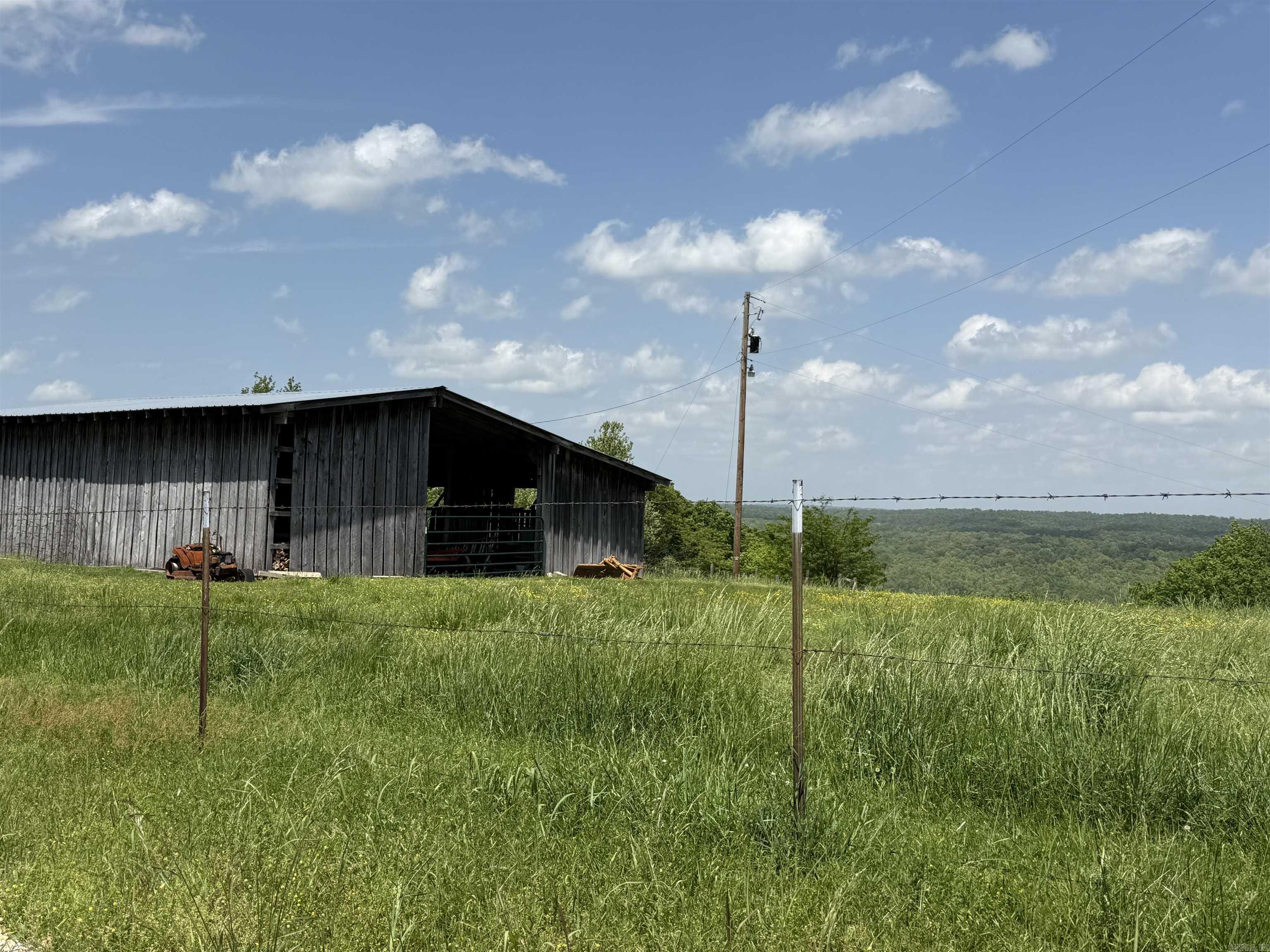 1366 Holmes Road Property Photo 3