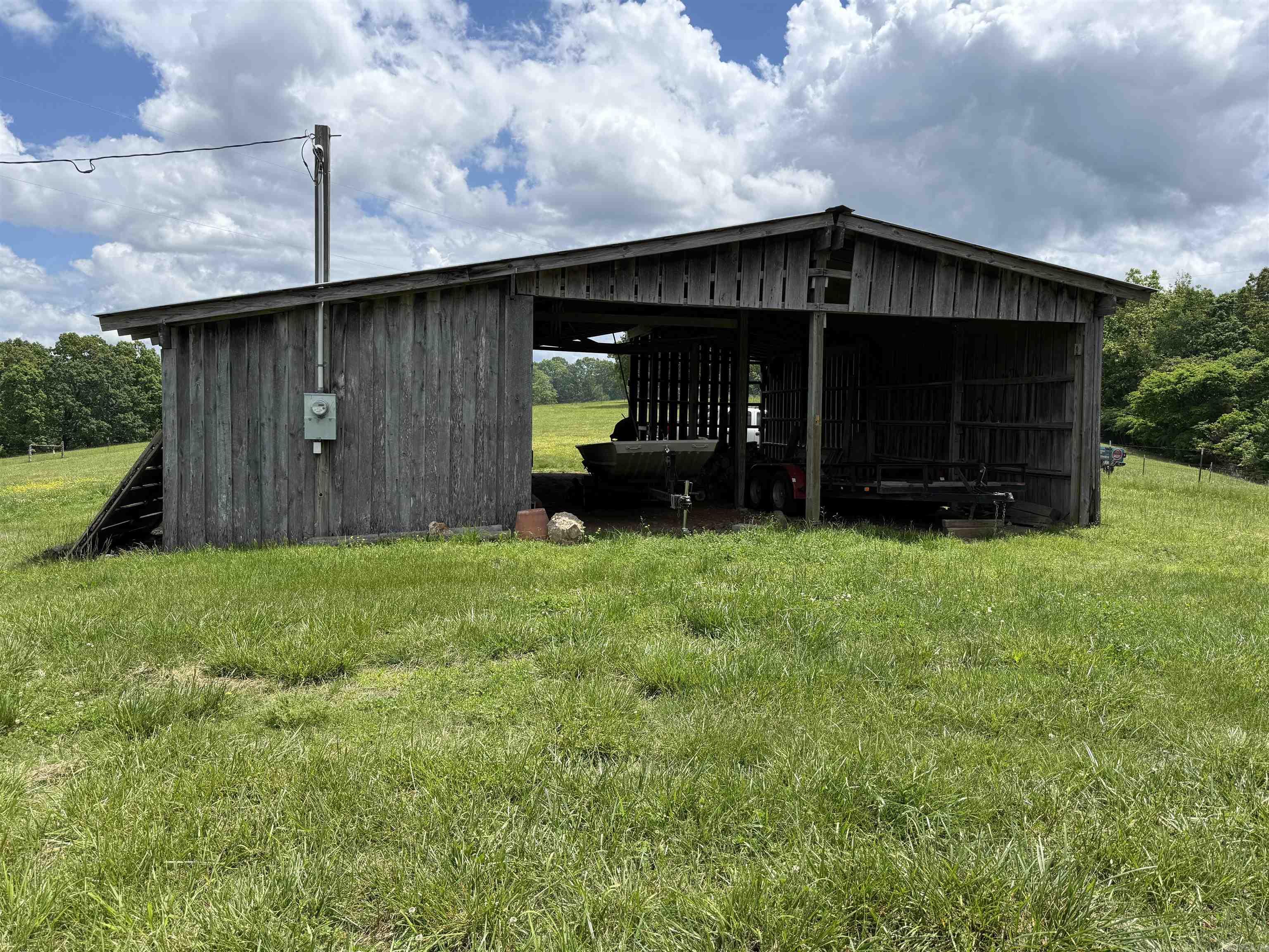 1366 Holmes Road Property Photo 5