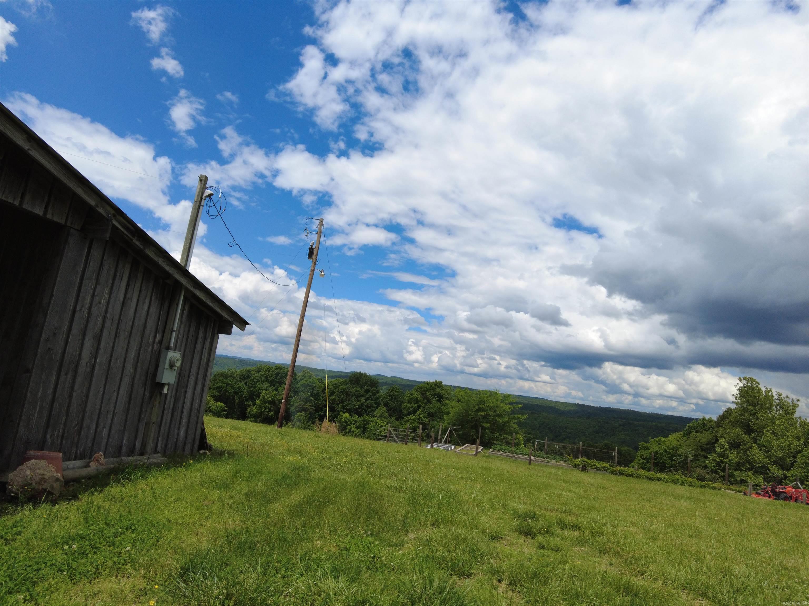1366 Holmes Road Property Photo 23