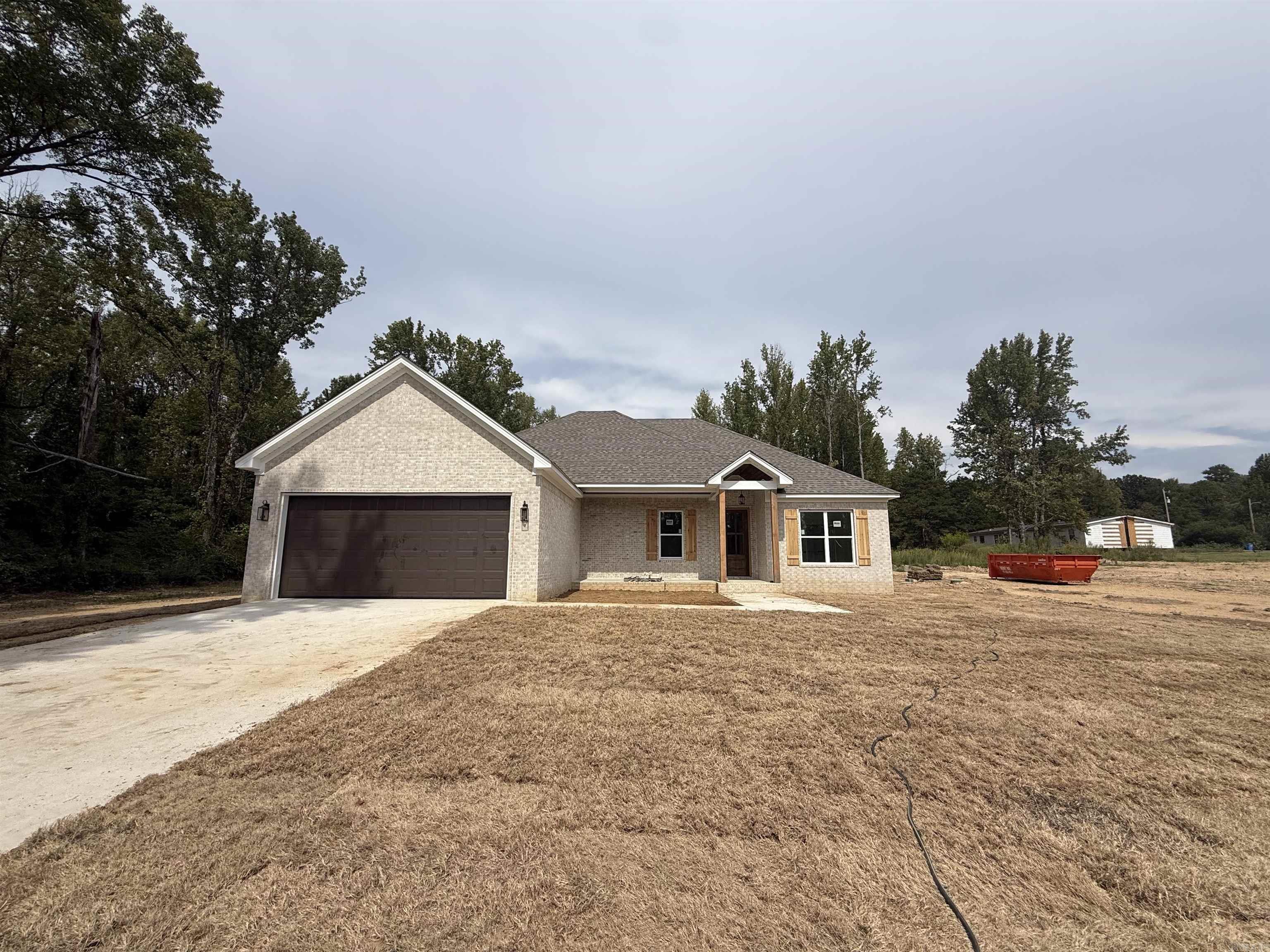 250 Garrison Road Property Photo 2