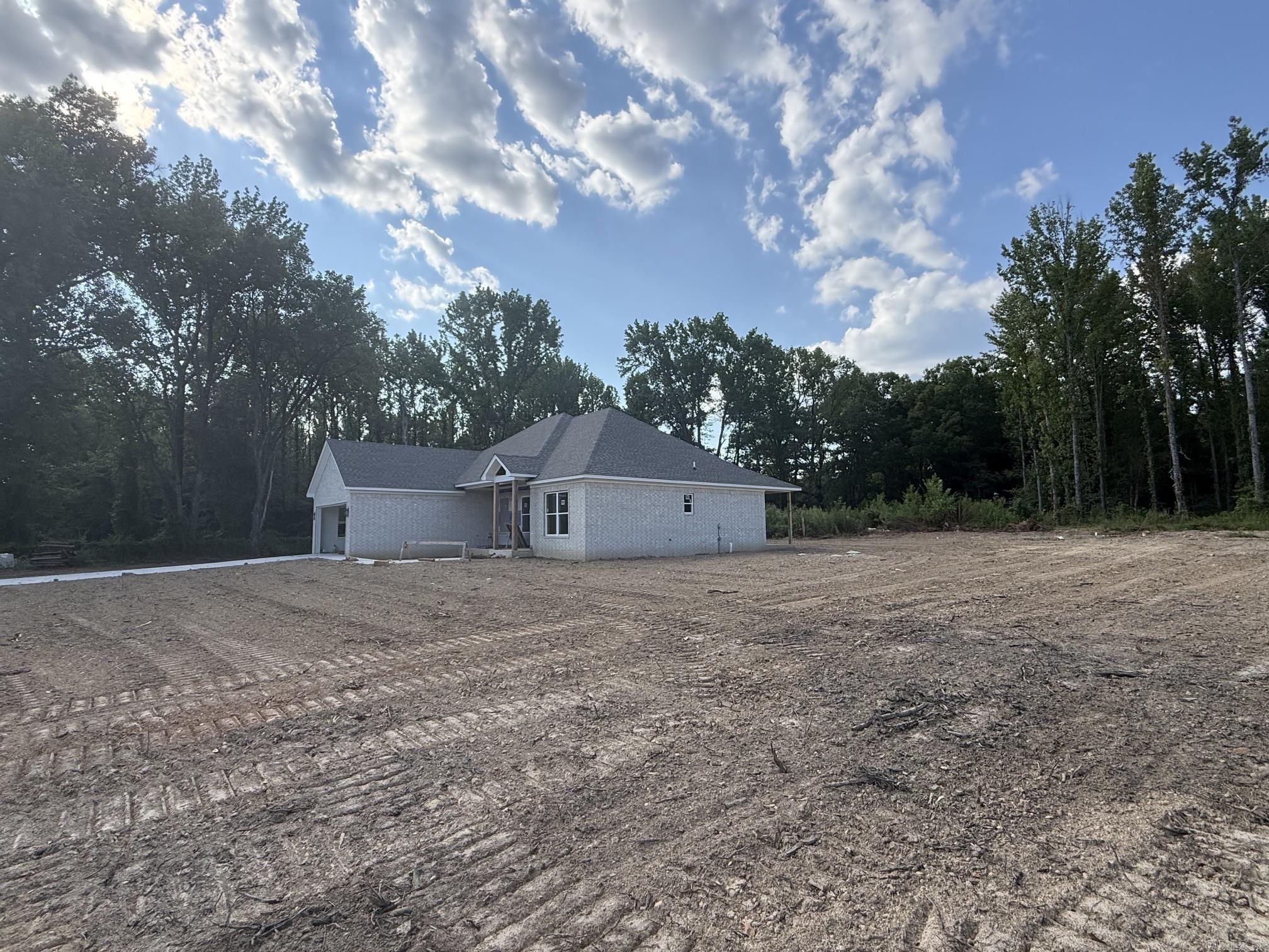 250 Garrison Road Property Photo 3