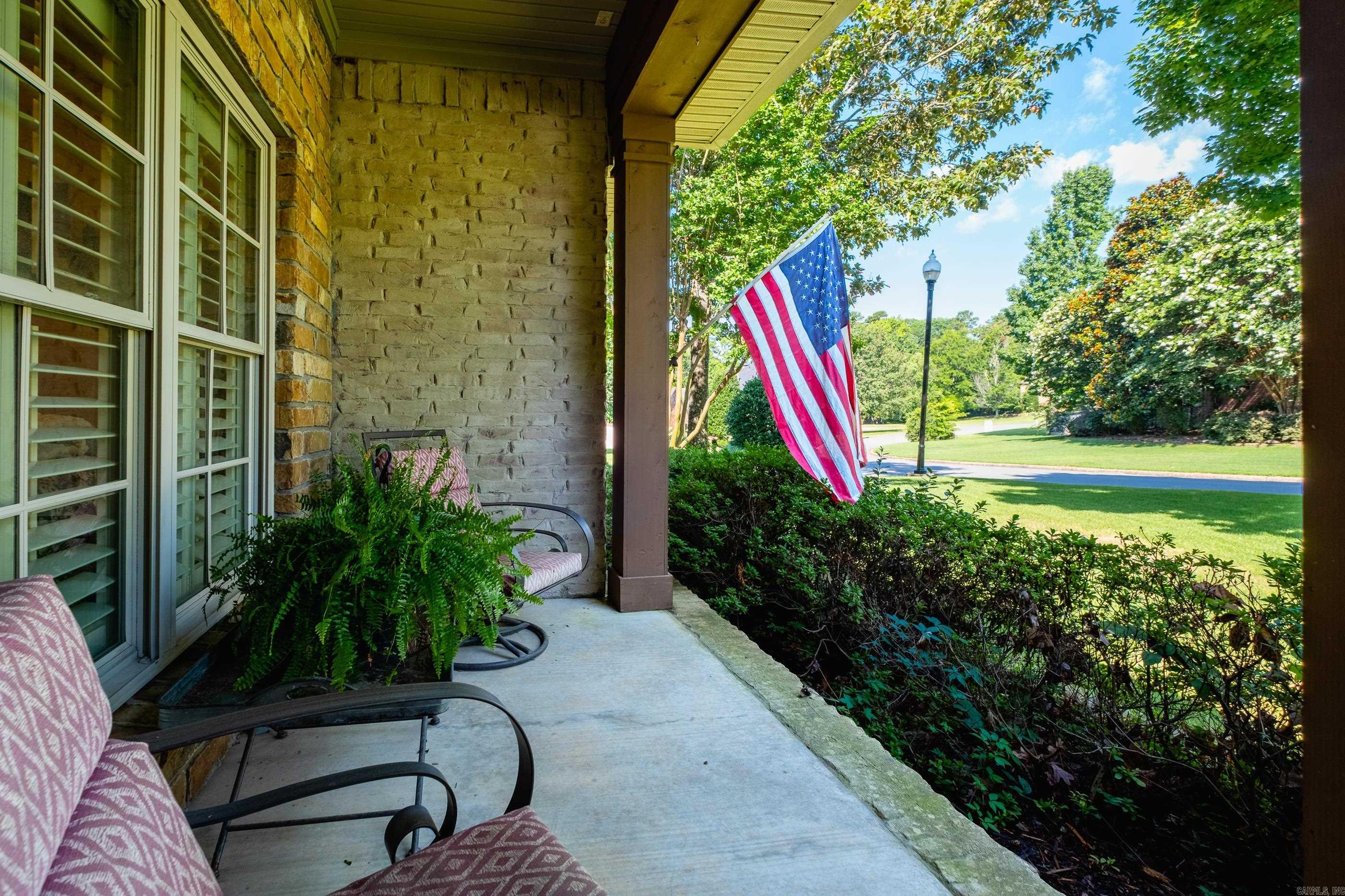 107 Noyant Drive Property Photo 3