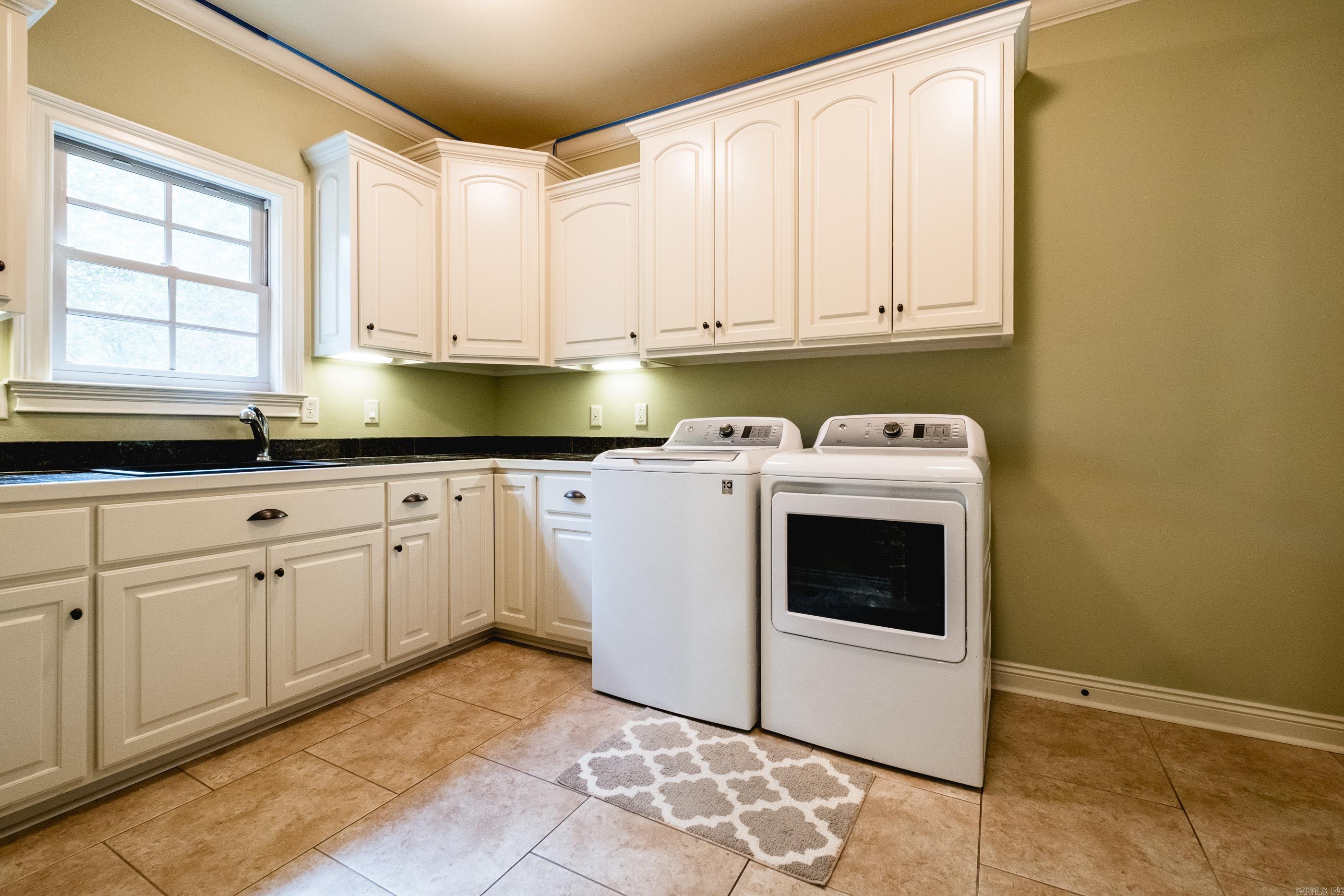 107 Noyant Drive Property Photo 36