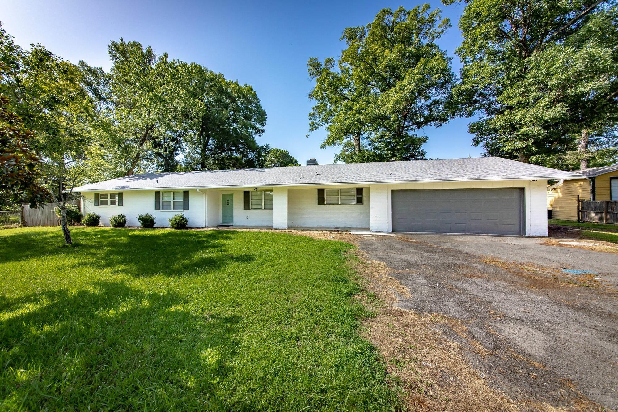 2112 Lancelot Lane