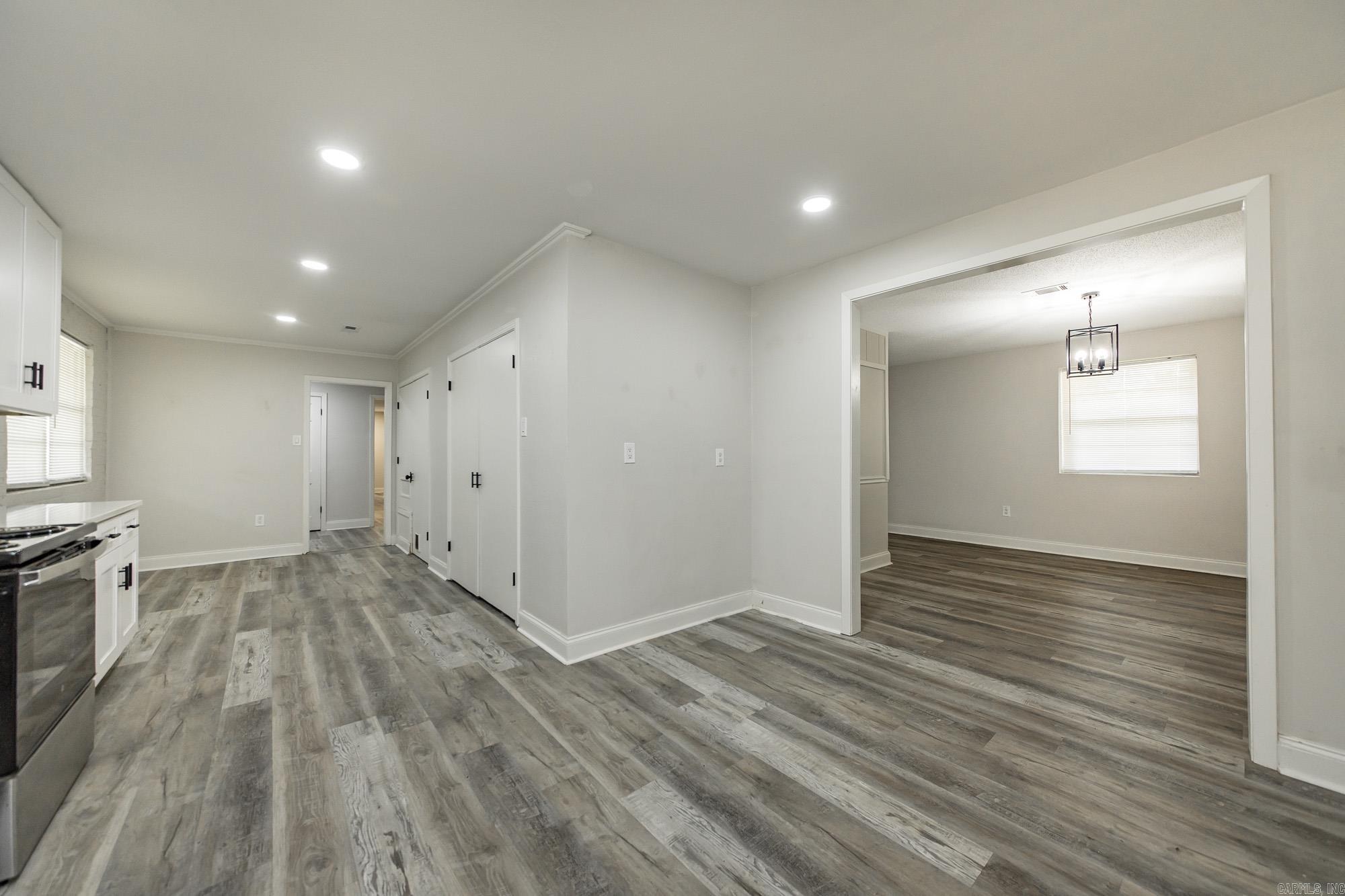 2112 Lancelot Lane Property Photo 13