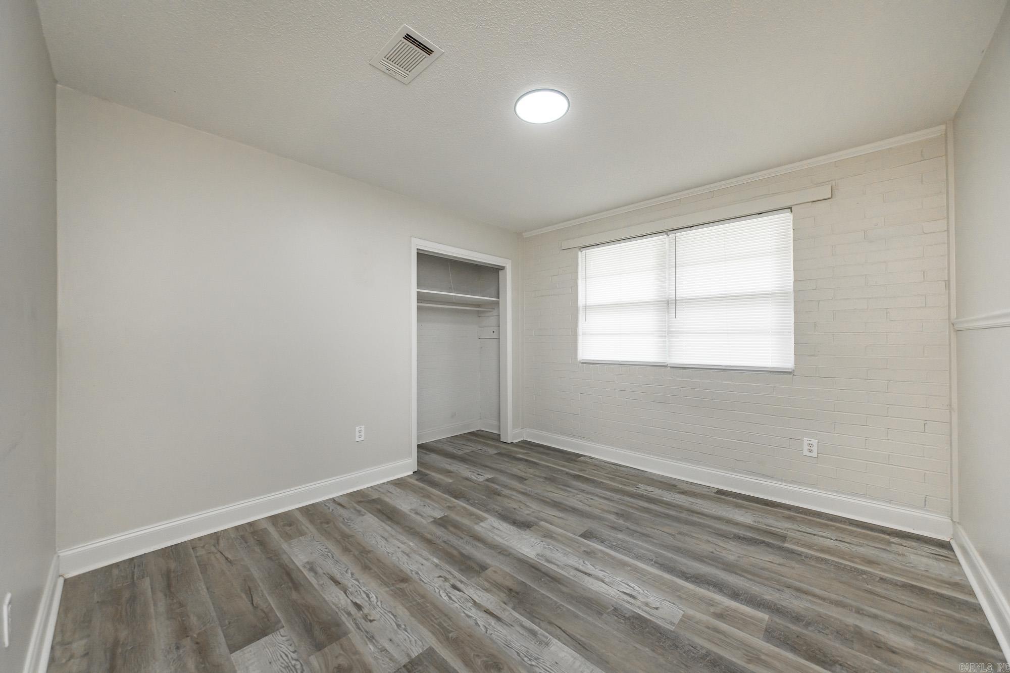 2112 Lancelot Lane Property Photo 19