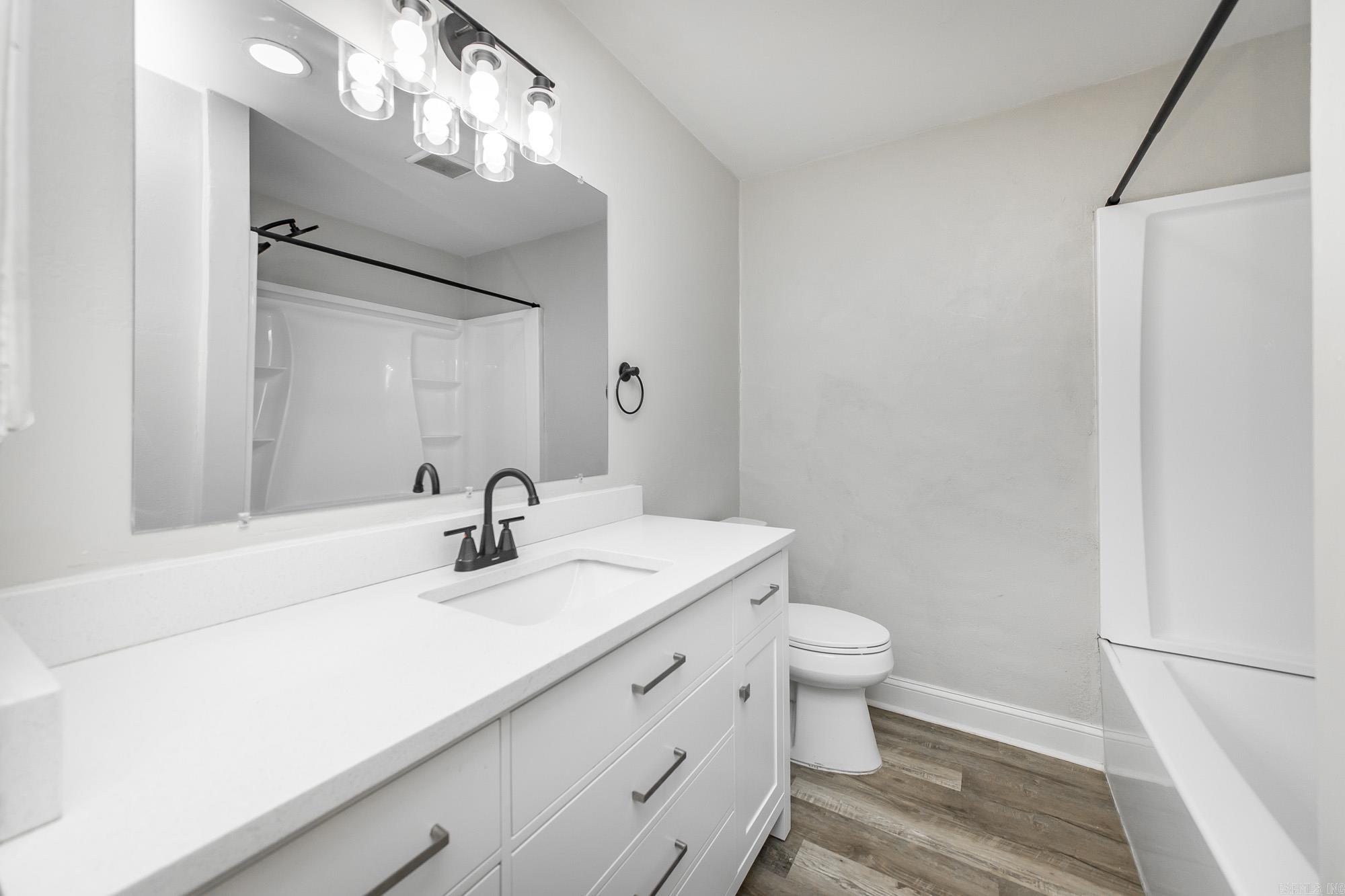 2112 Lancelot Lane Property Photo 22