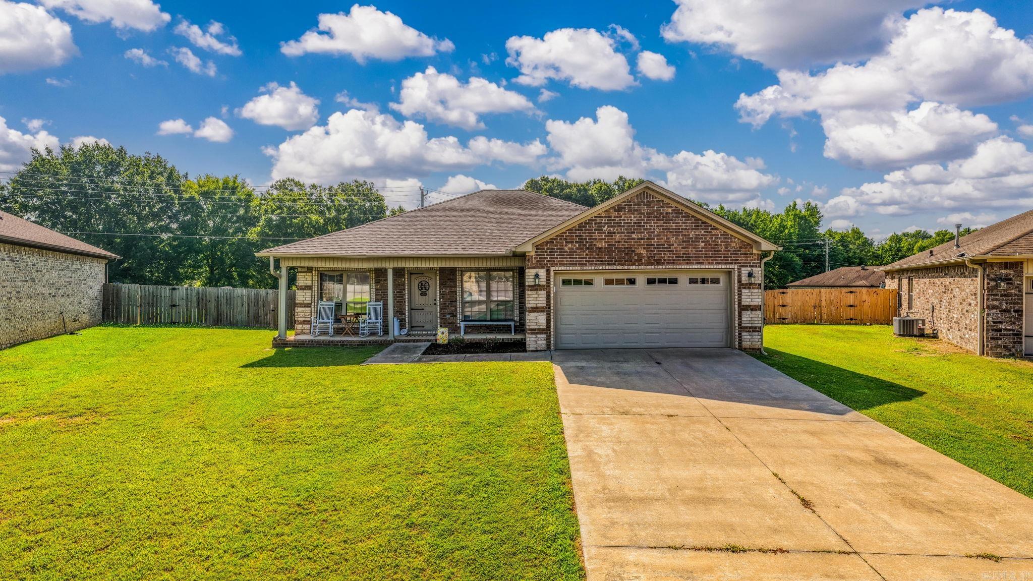 85 Smarty Jones Circle Property Photo 2