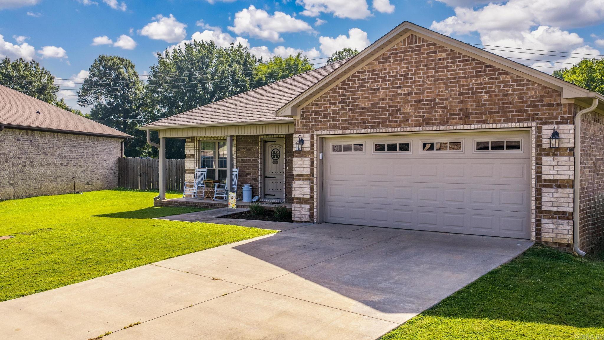 85 Smarty Jones Circle Property Photo 5