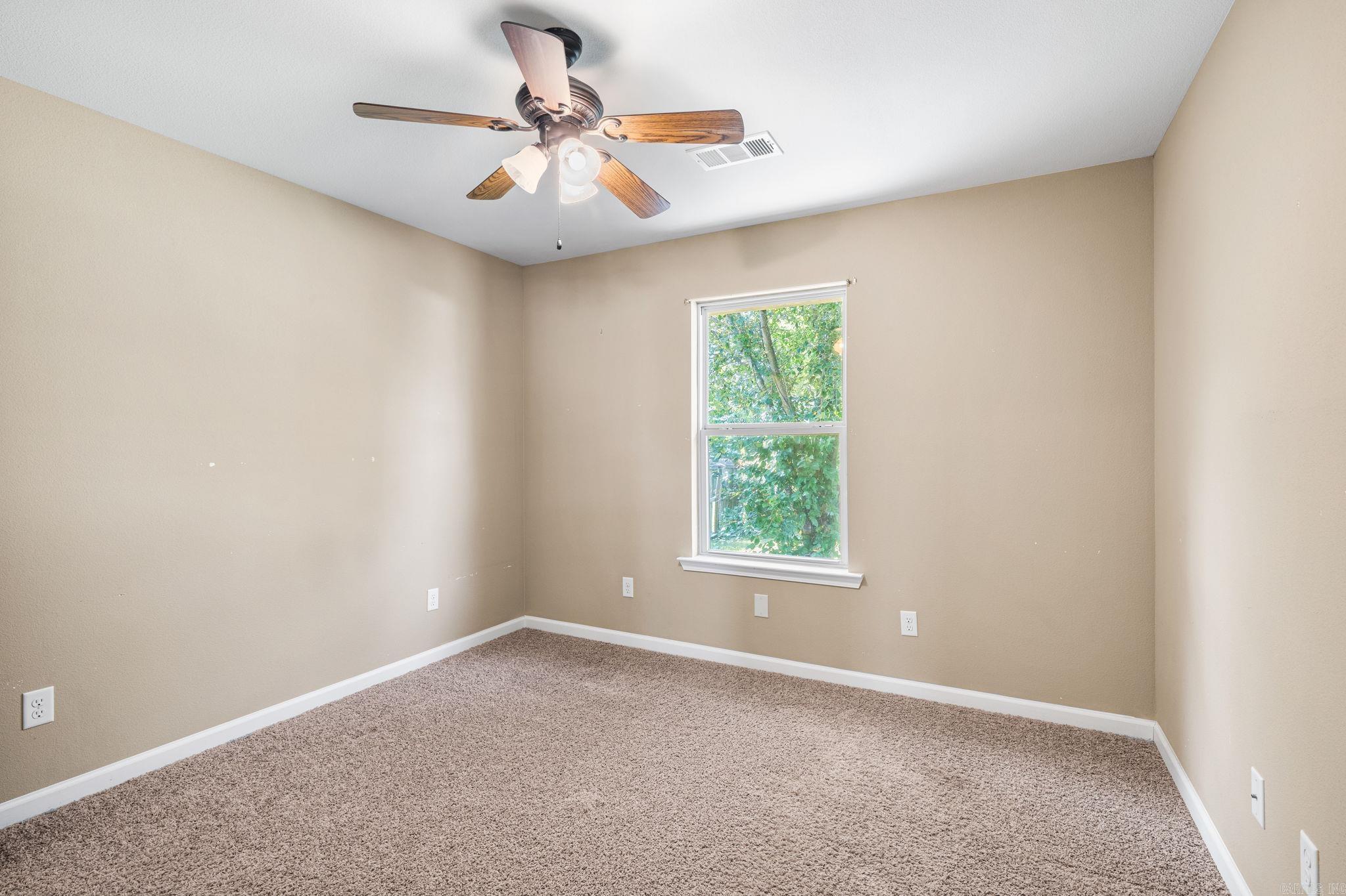 913 Mesquite Trail Property Photo 23