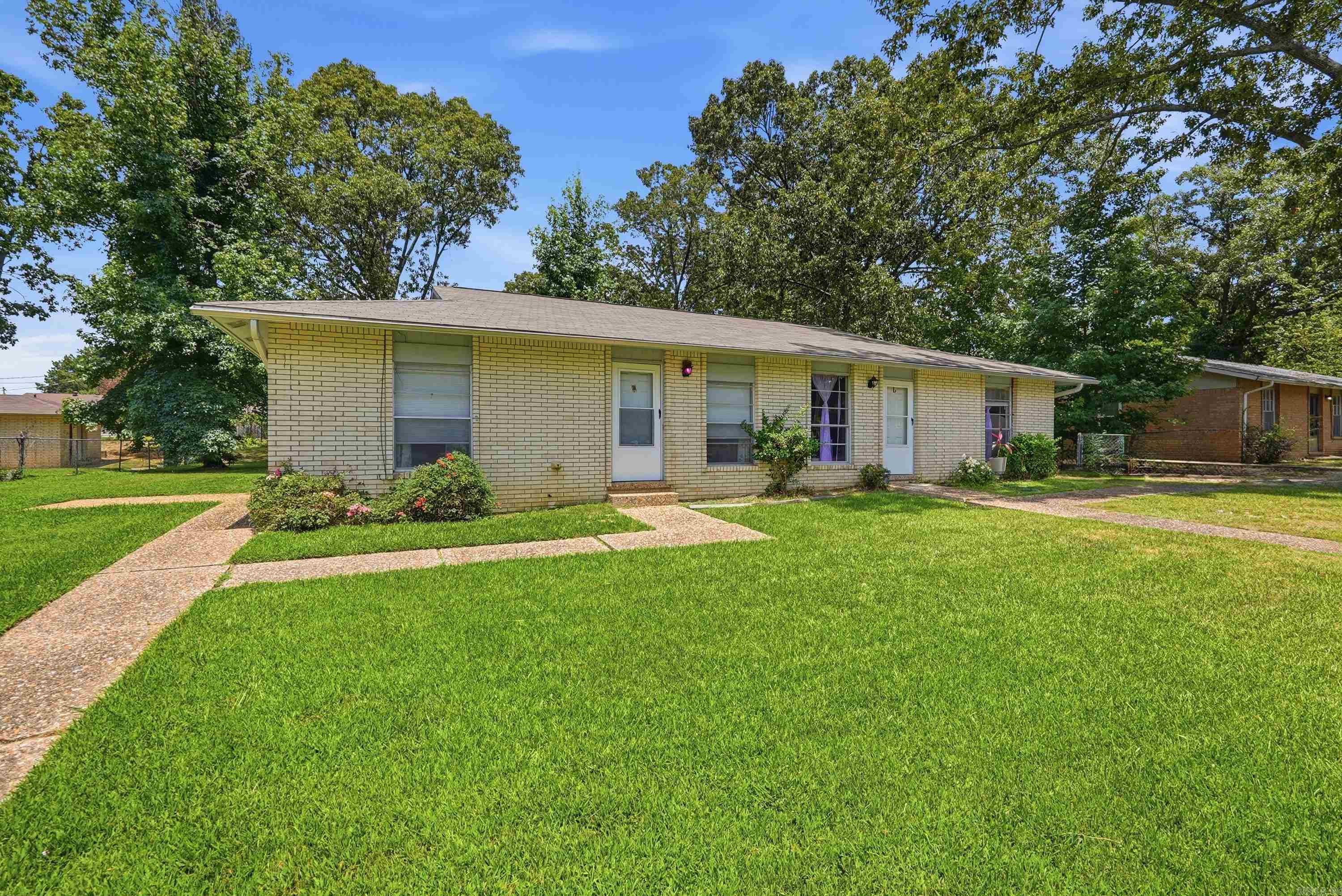 3 E Laramie Drive Property Photo 1