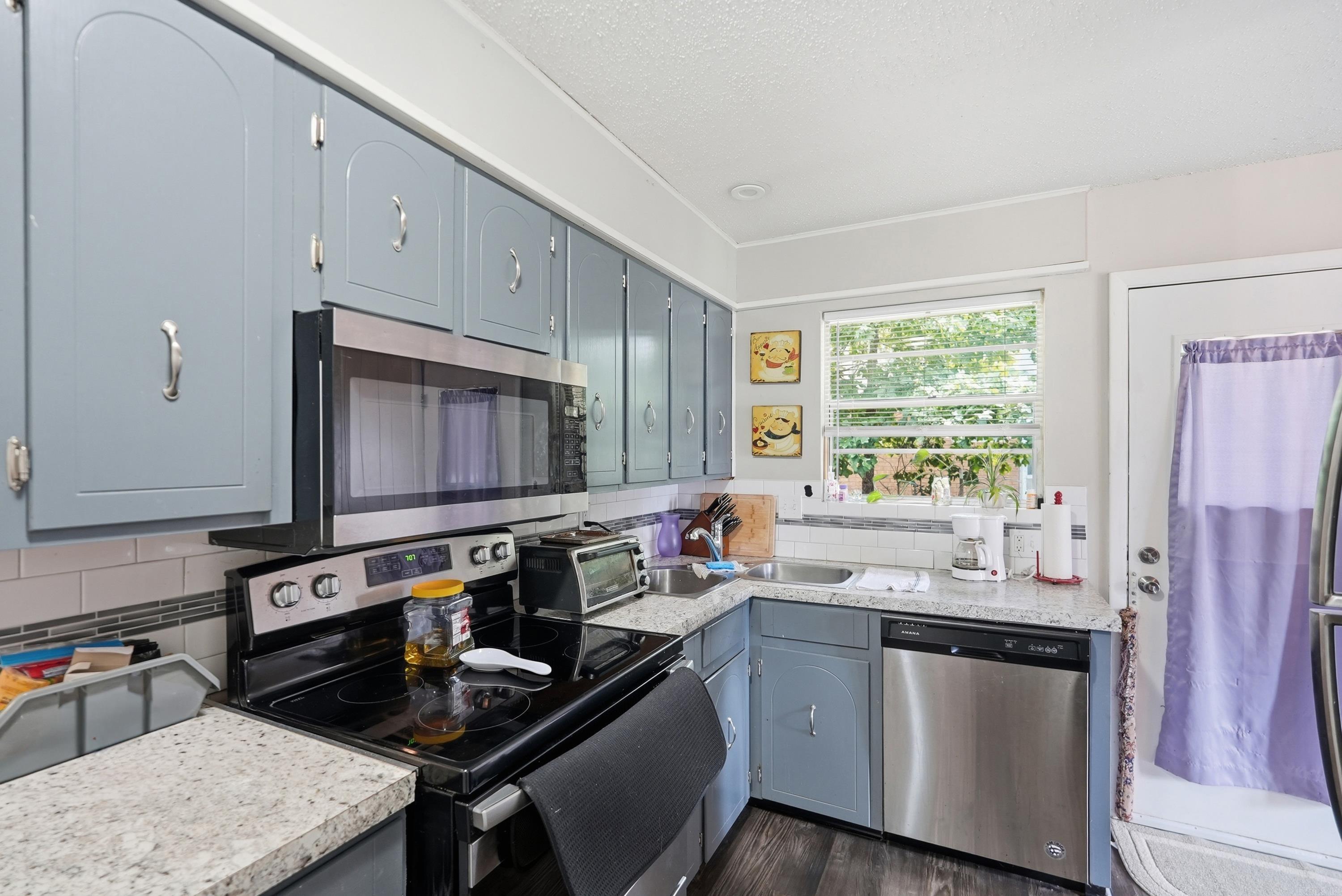 3 E Laramie Drive Property Photo 11