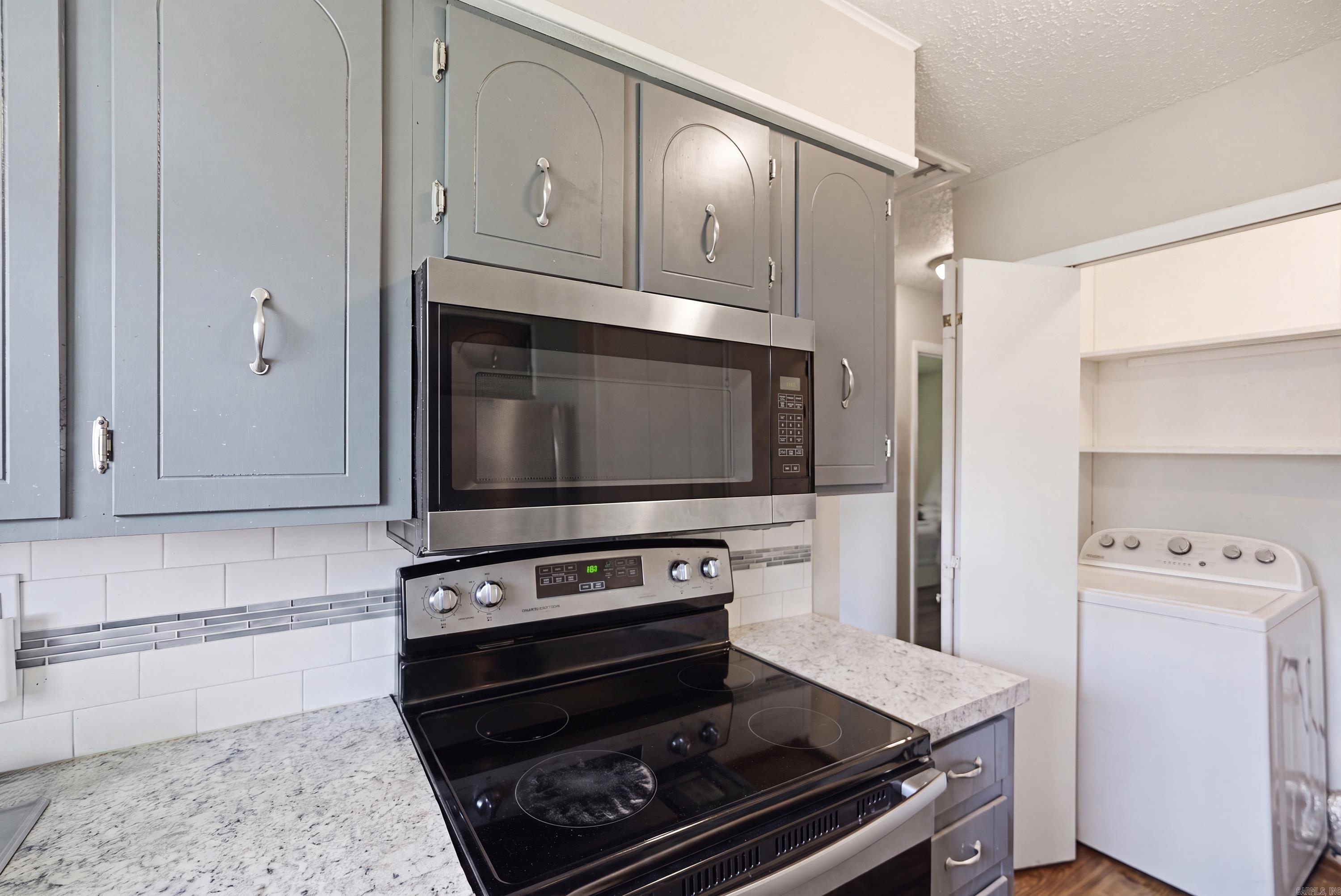 3 E Laramie Drive Property Photo 16