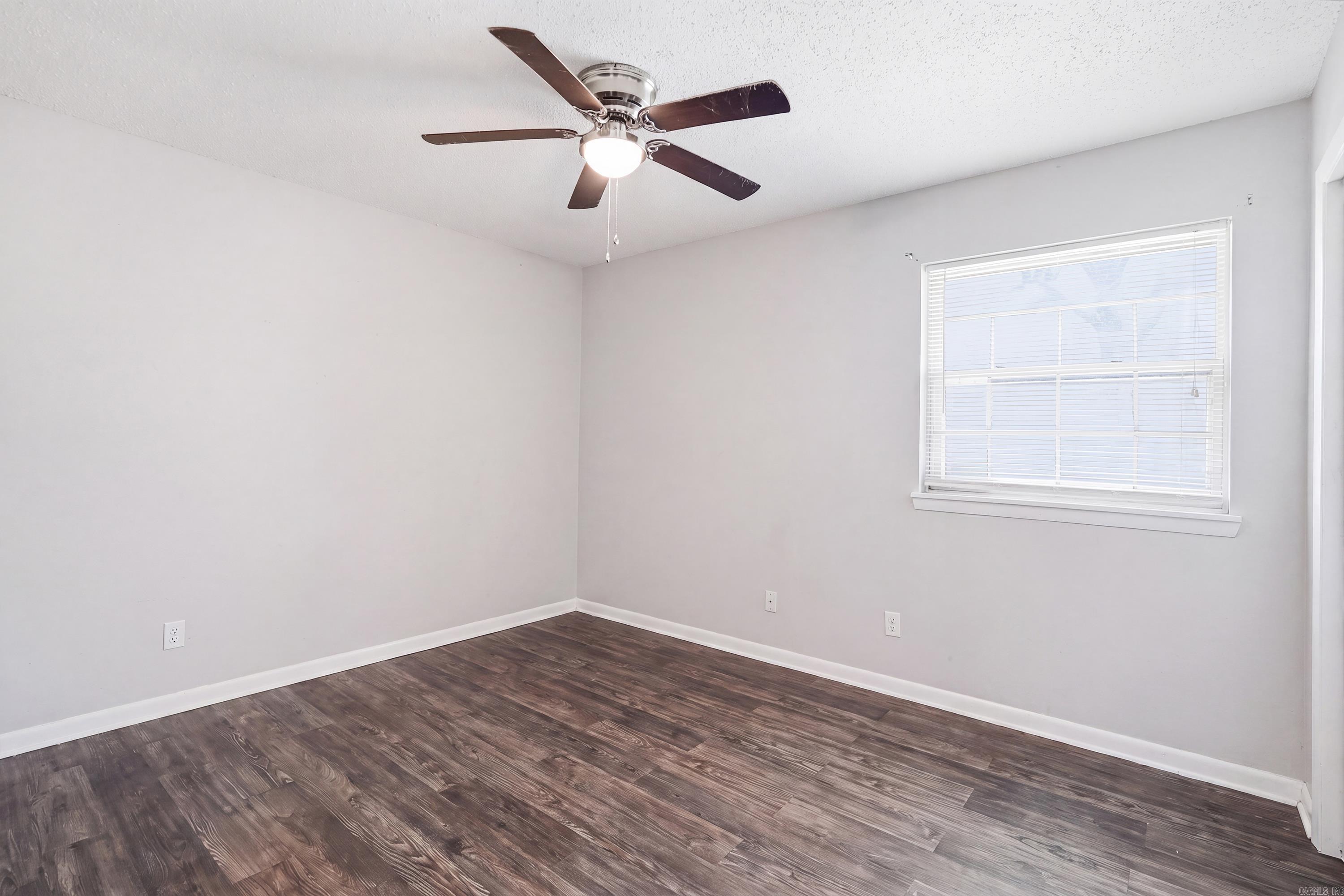 3 E Laramie Drive Property Photo 25