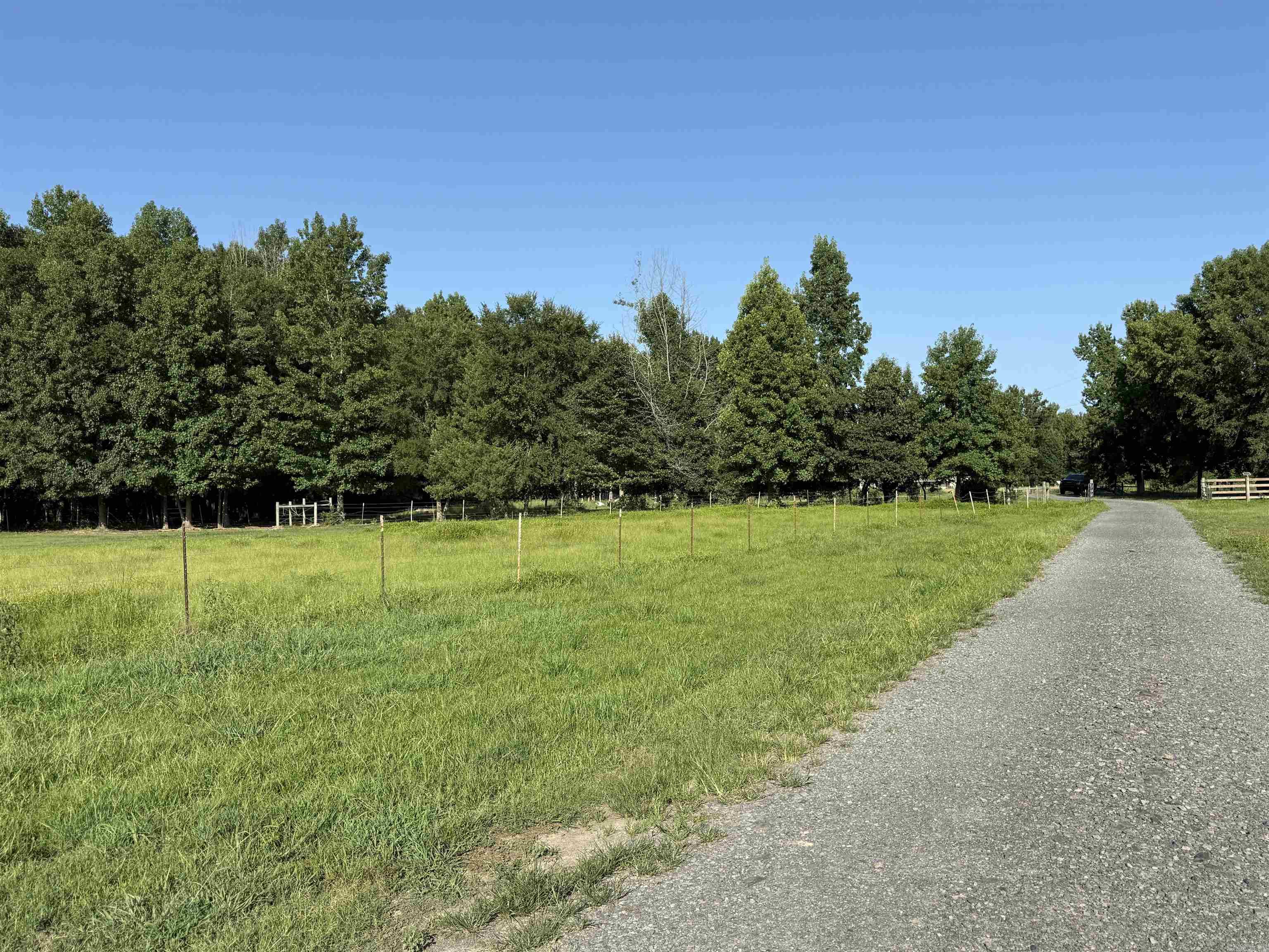 000 Arthur Kirk Rd. Property Photo 10
