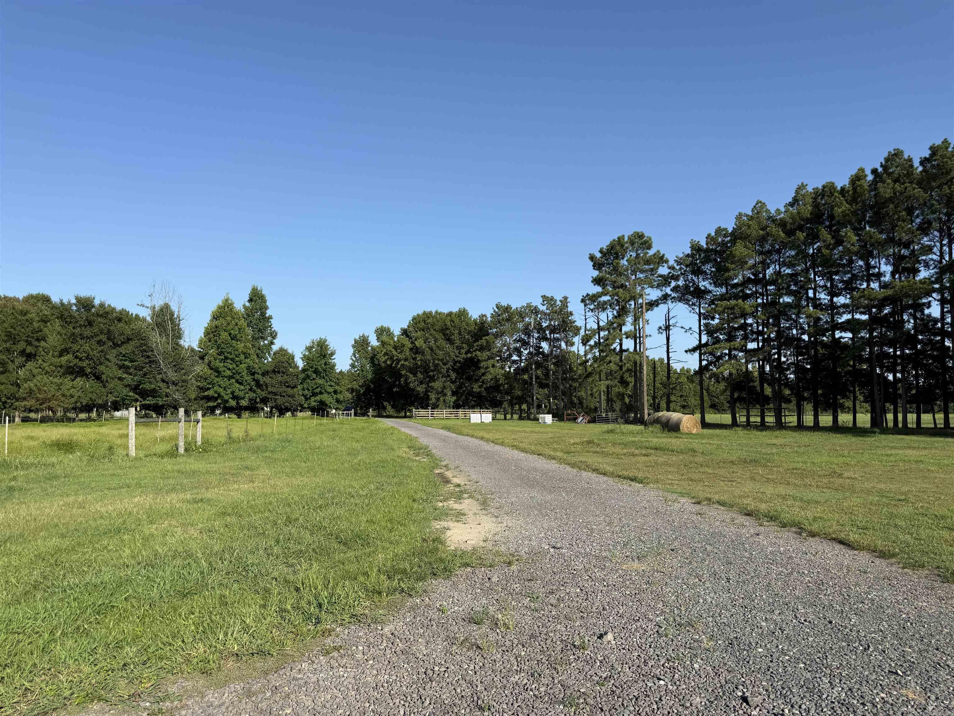 000 Arthur Kirk Rd. Property Photo 11