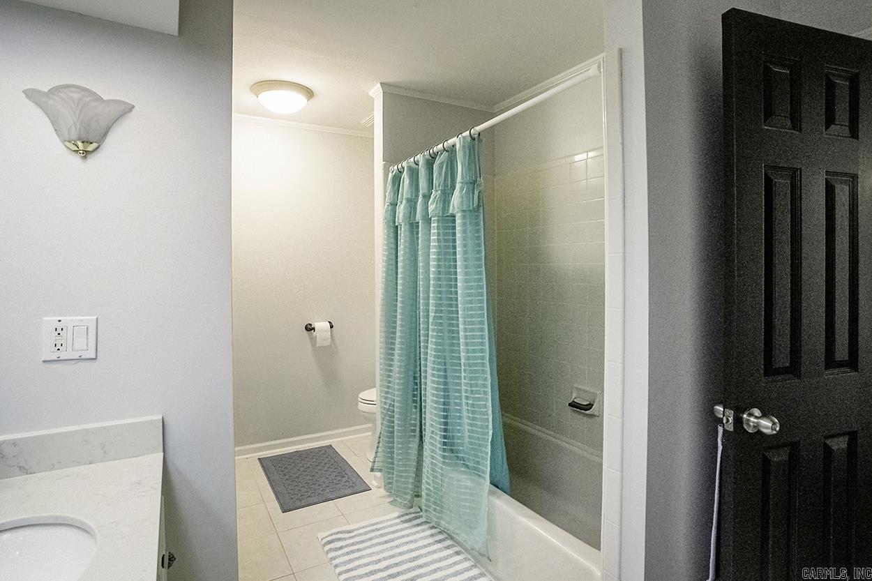 10 Sharondale Place Property Photo 38