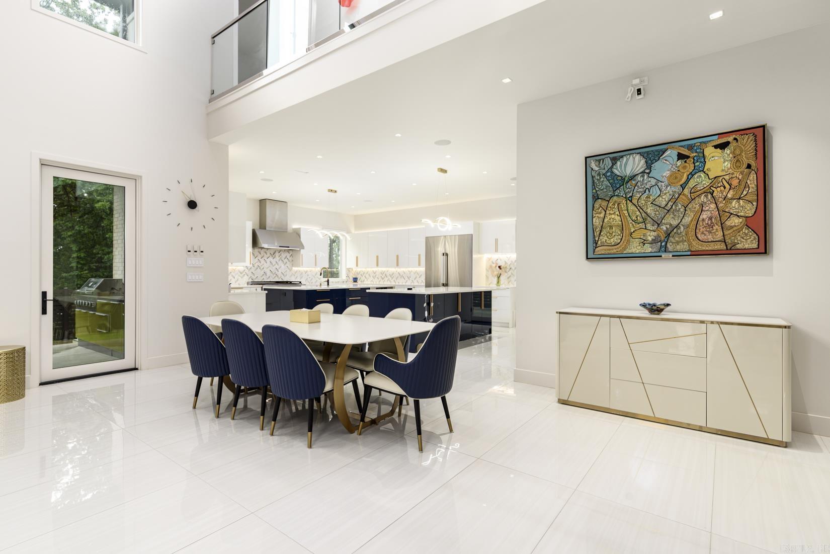 93 Orle Circle Property Photo 12