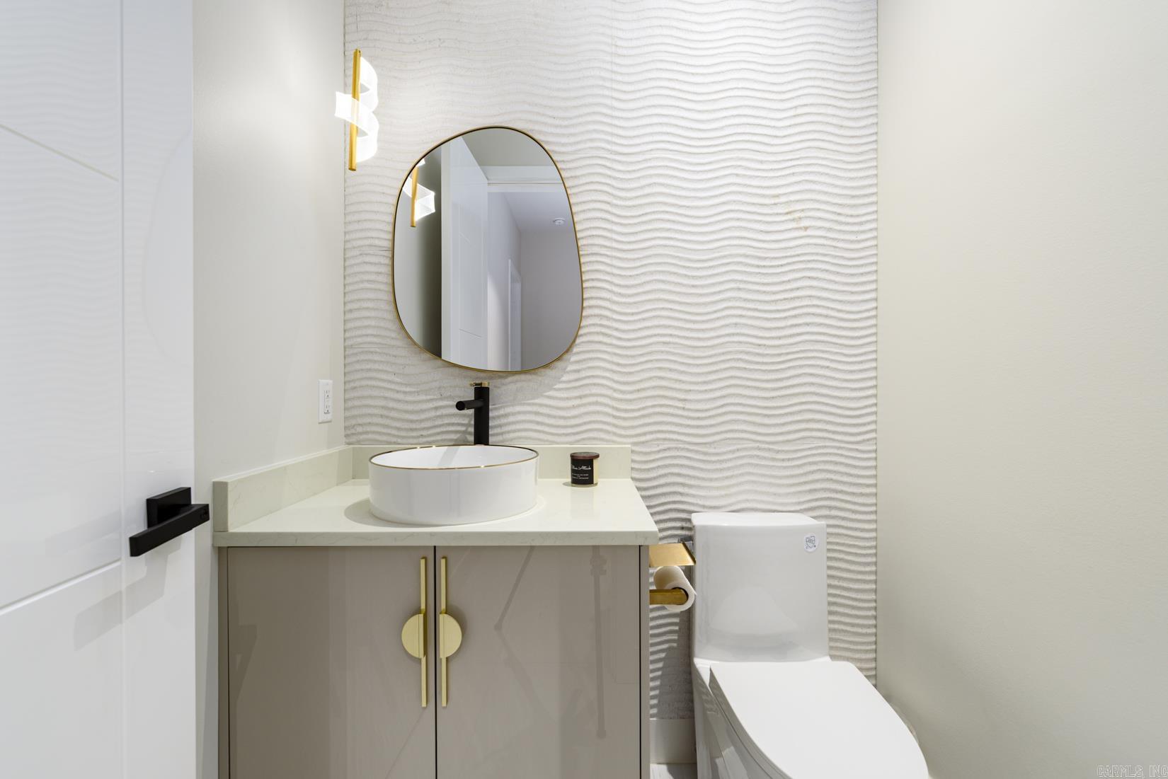 93 Orle Circle Property Photo 32