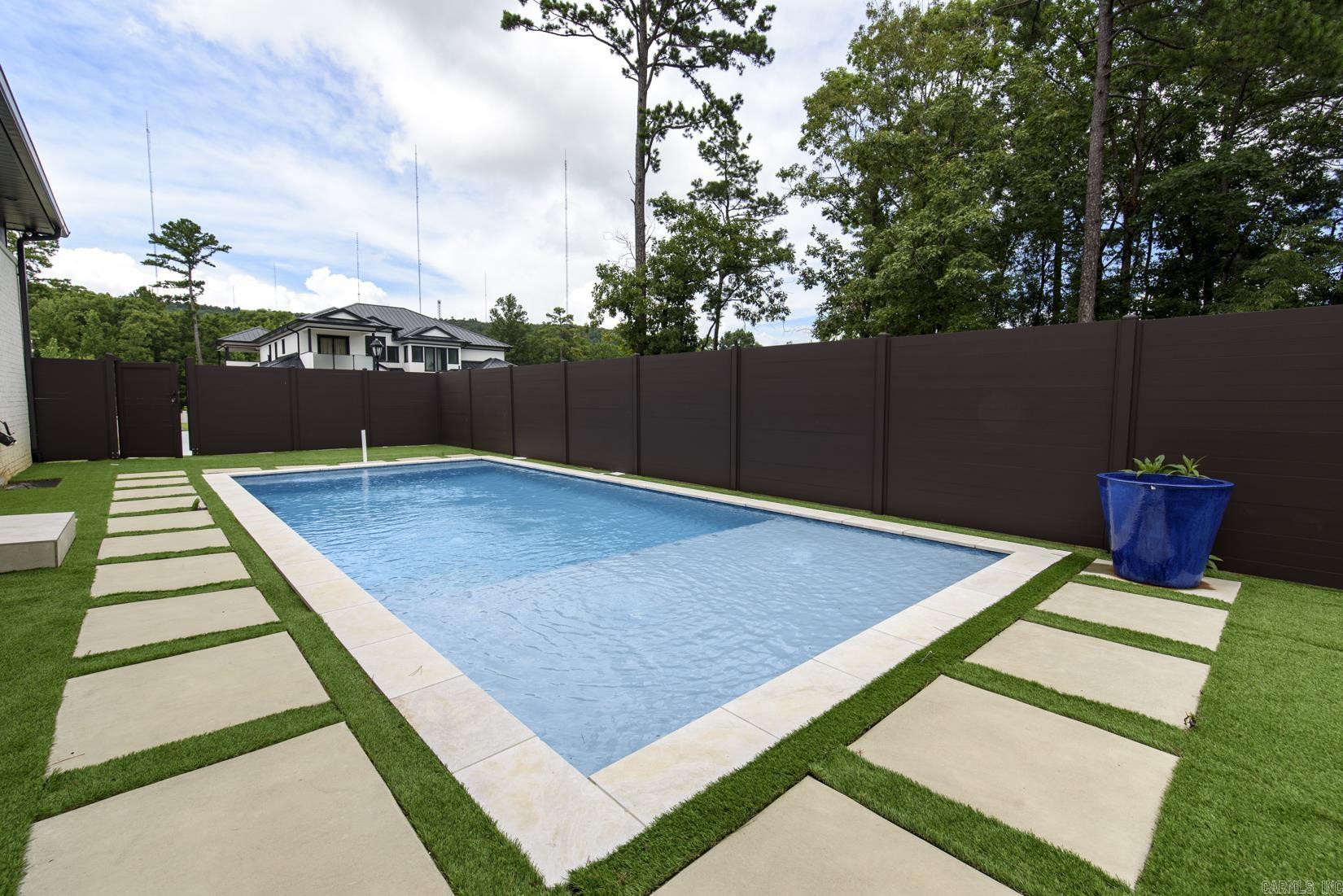 93 Orle Circle Property Photo 43