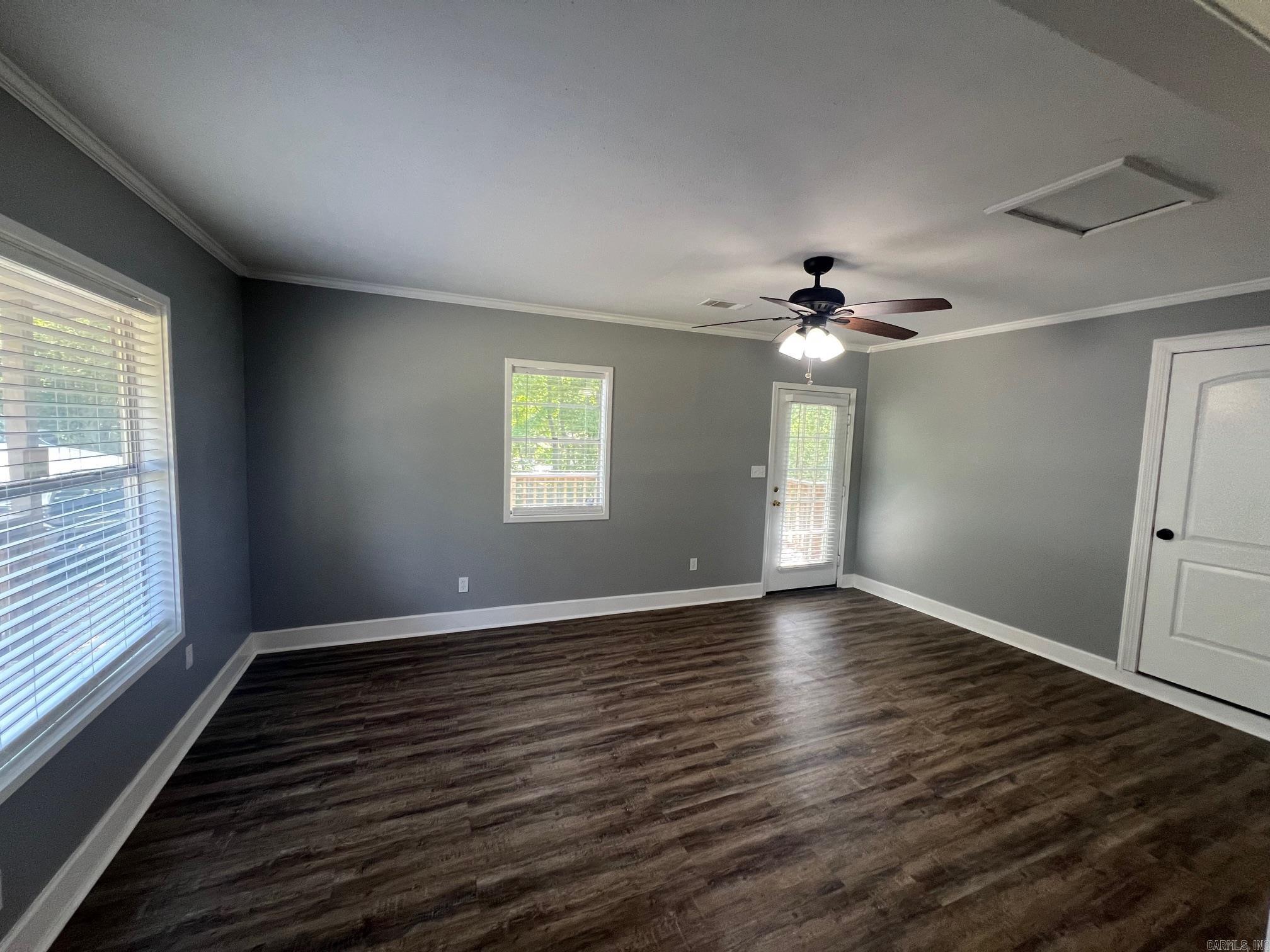 12702 Arch Street Property Photo 6