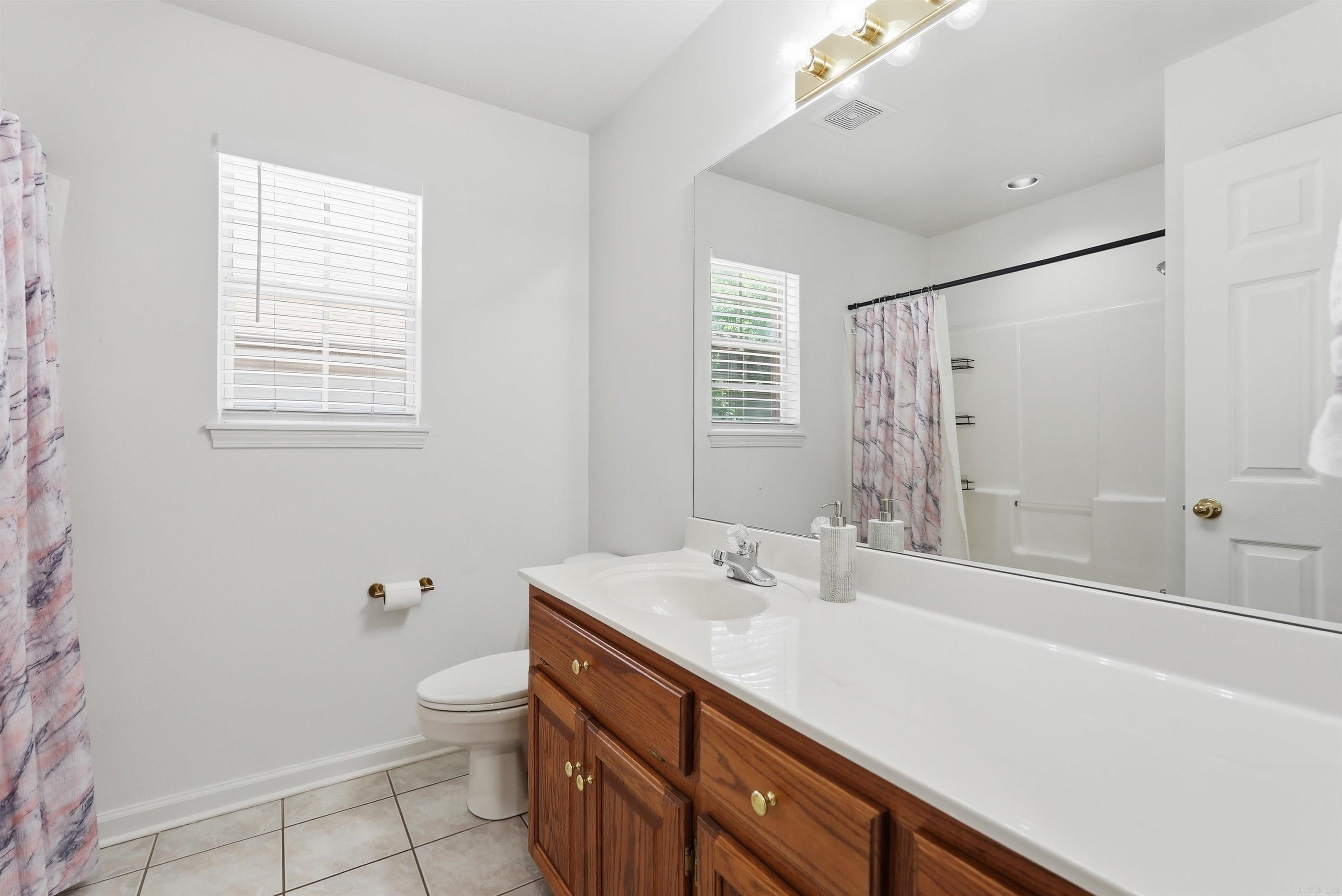 2015 Cherrybend Drive Property Photo 23