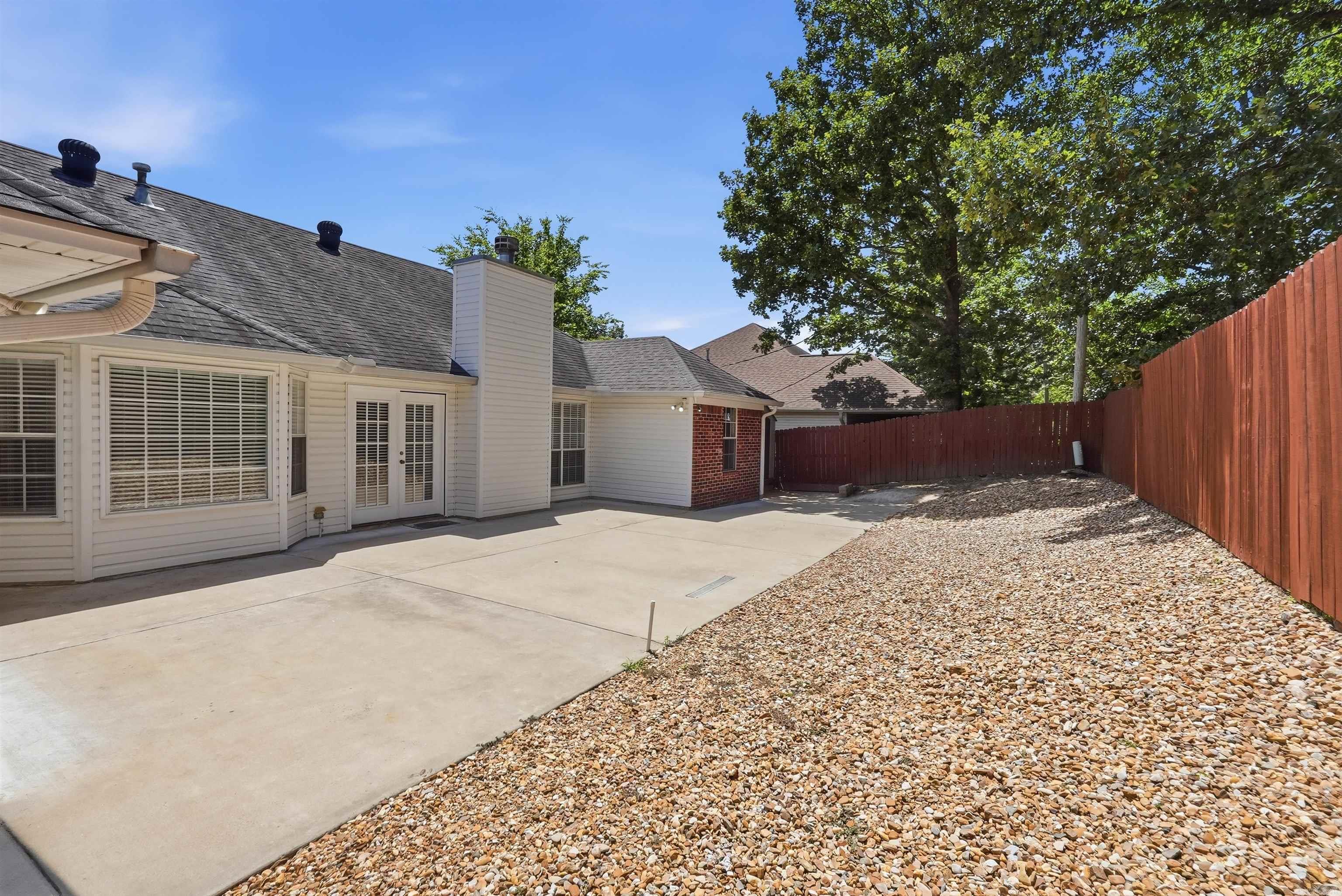 2015 Cherrybend Drive Property Photo 29