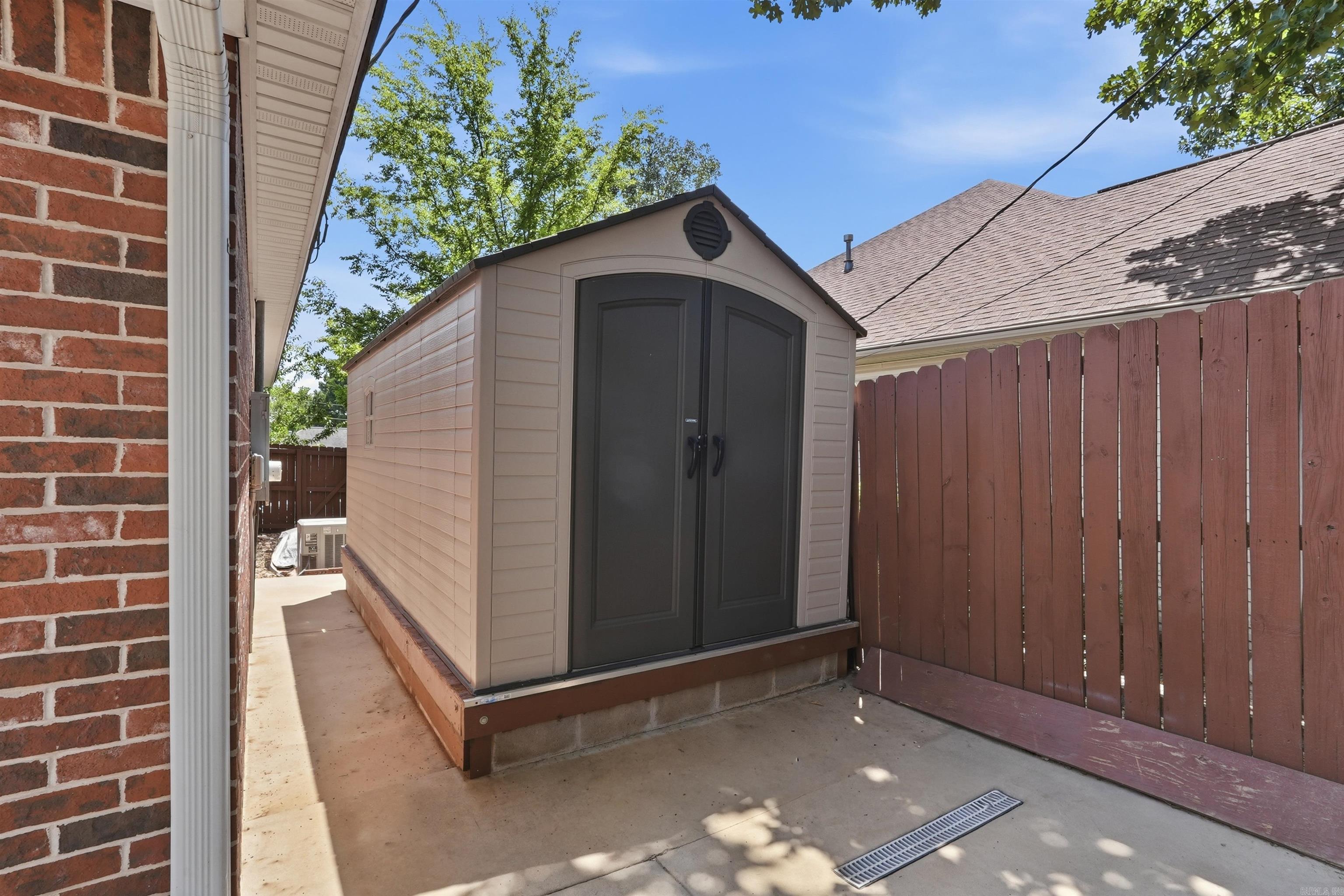 2015 Cherrybend Drive Property Photo 30