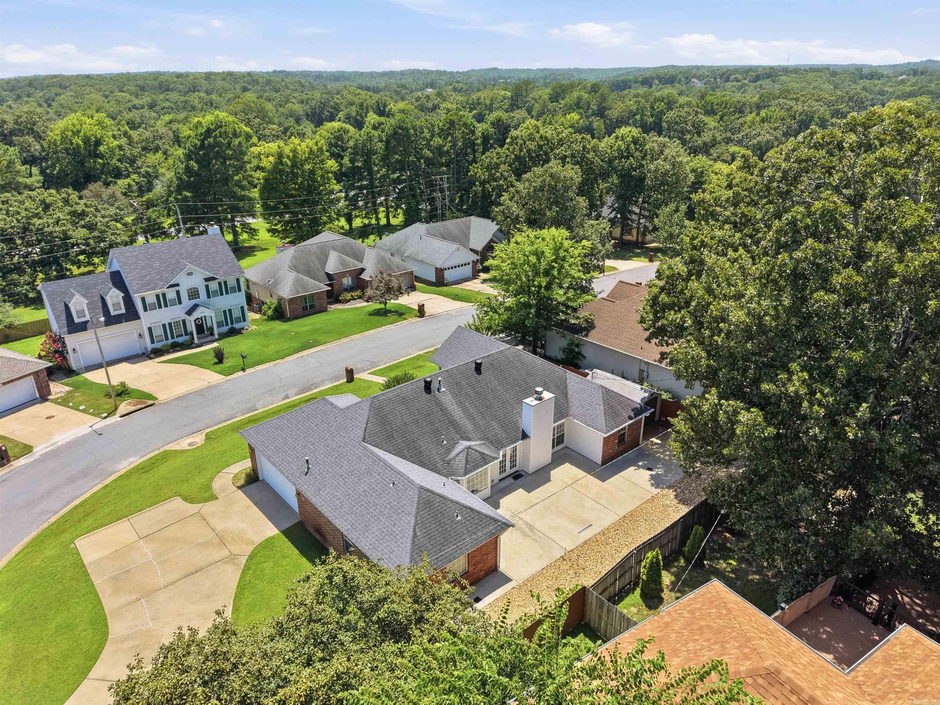 2015 Cherrybend Drive Property Photo 35