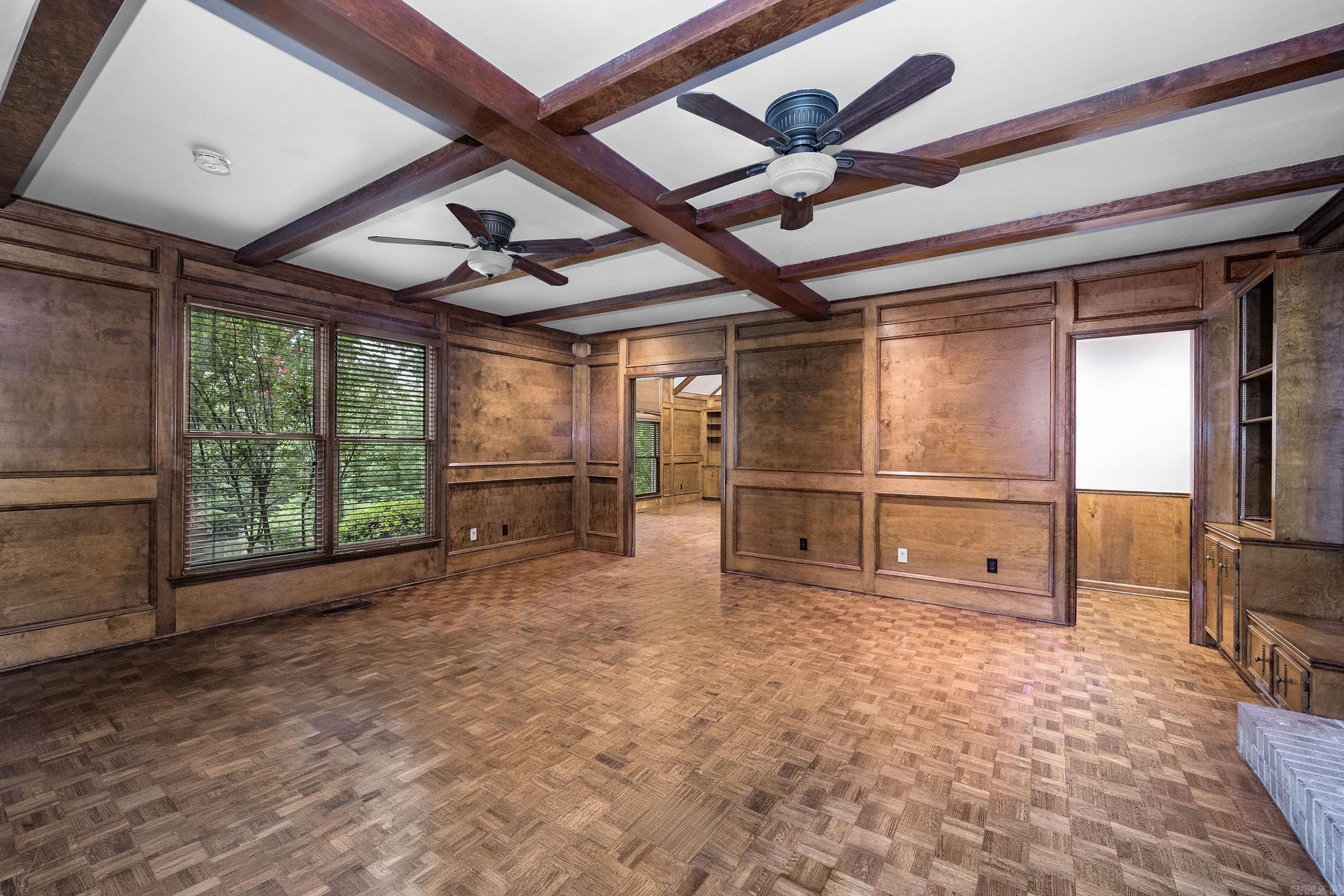 301 Valley Club Circle Property Photo 8