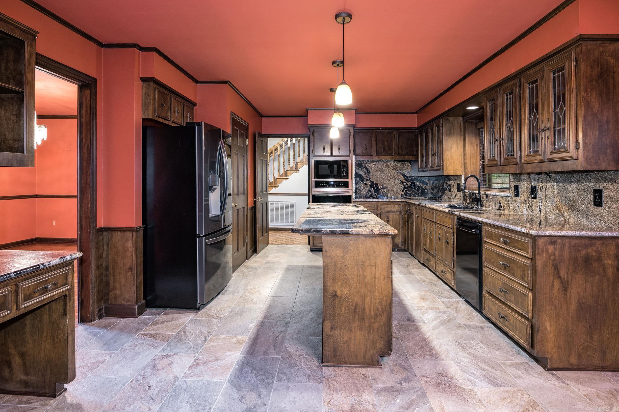 301 Valley Club Circle Property Photo 16