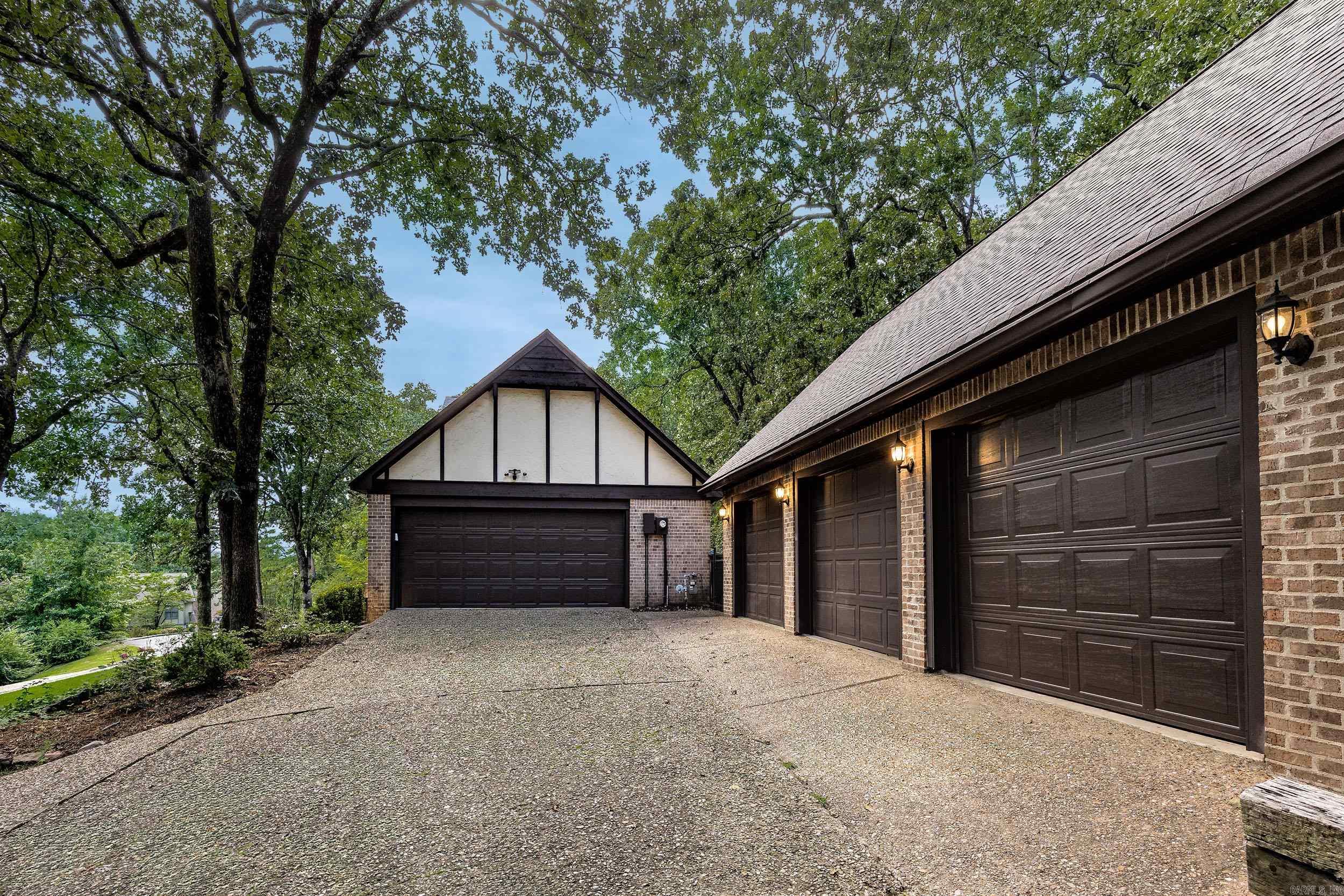 301 Valley Club Circle Property Photo 39