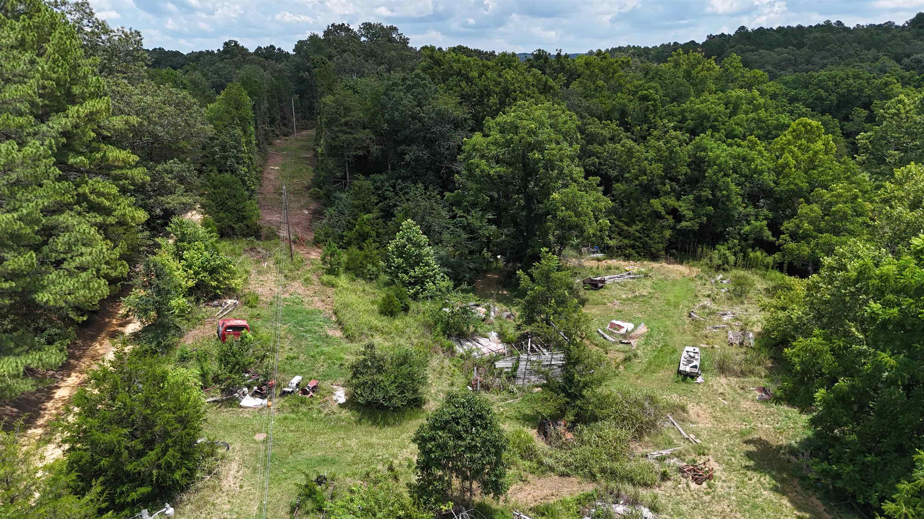 2572 Cooper Hollow Property Photo 3