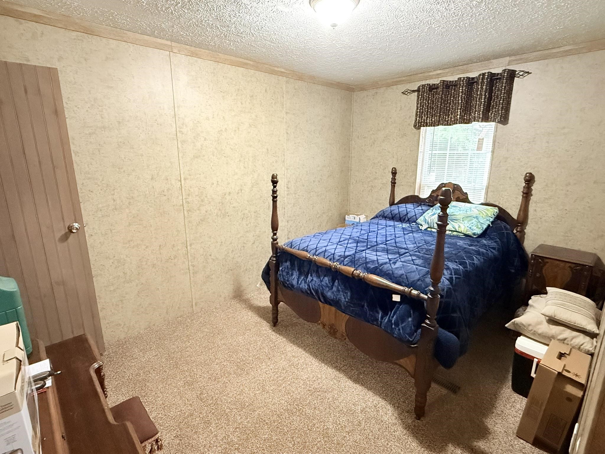 2572 Cooper Hollow Property Photo 9