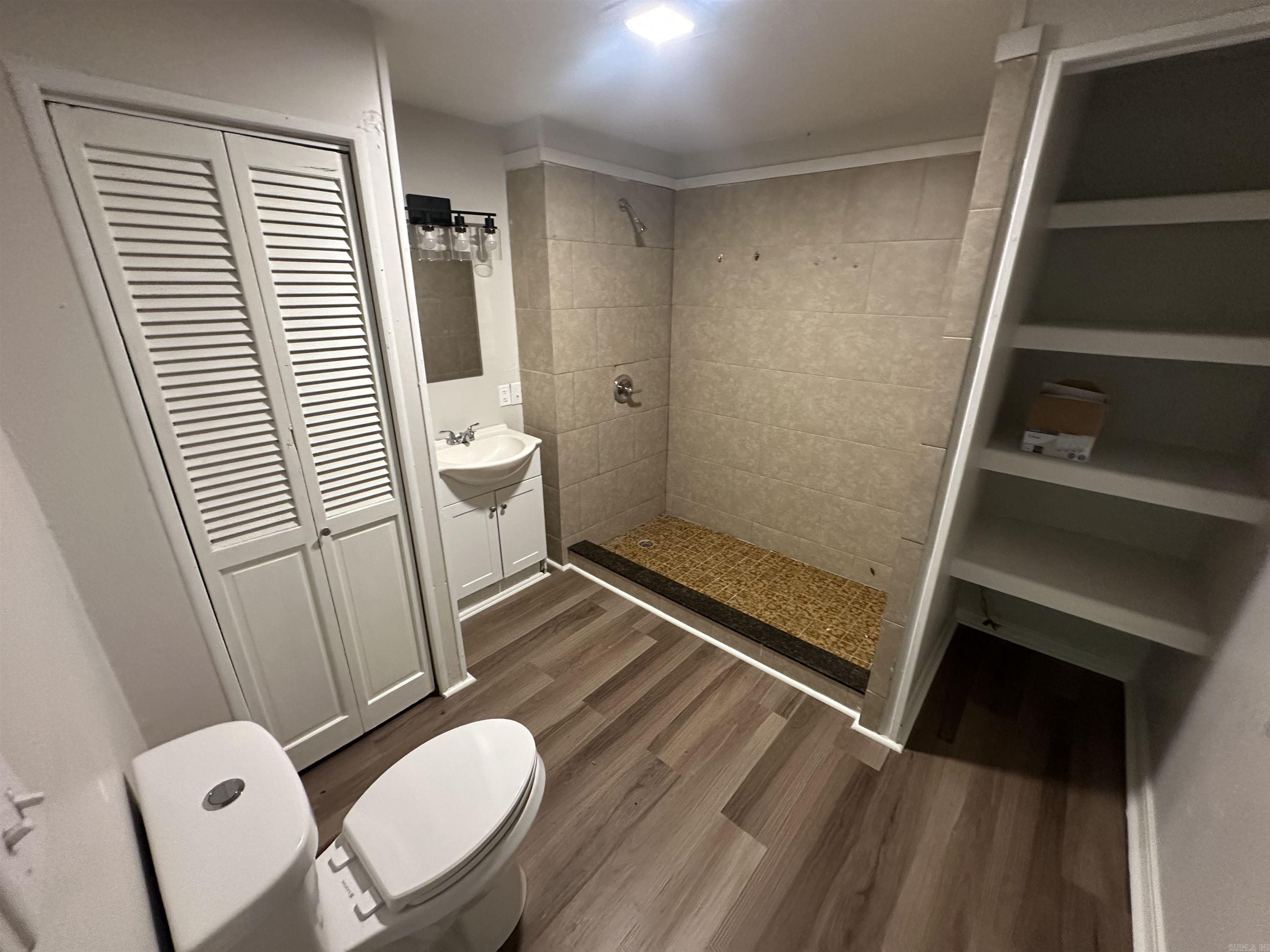 16307 Hidden Valley Trail C Property Photo 8