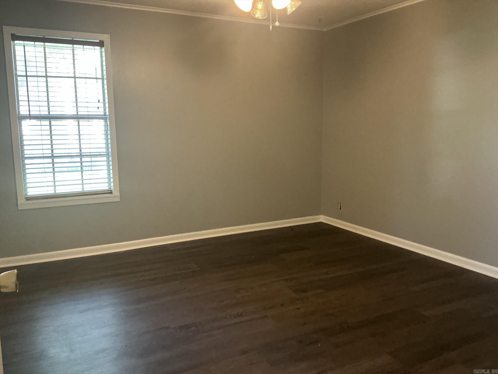 1015 Ash Property Photo 25