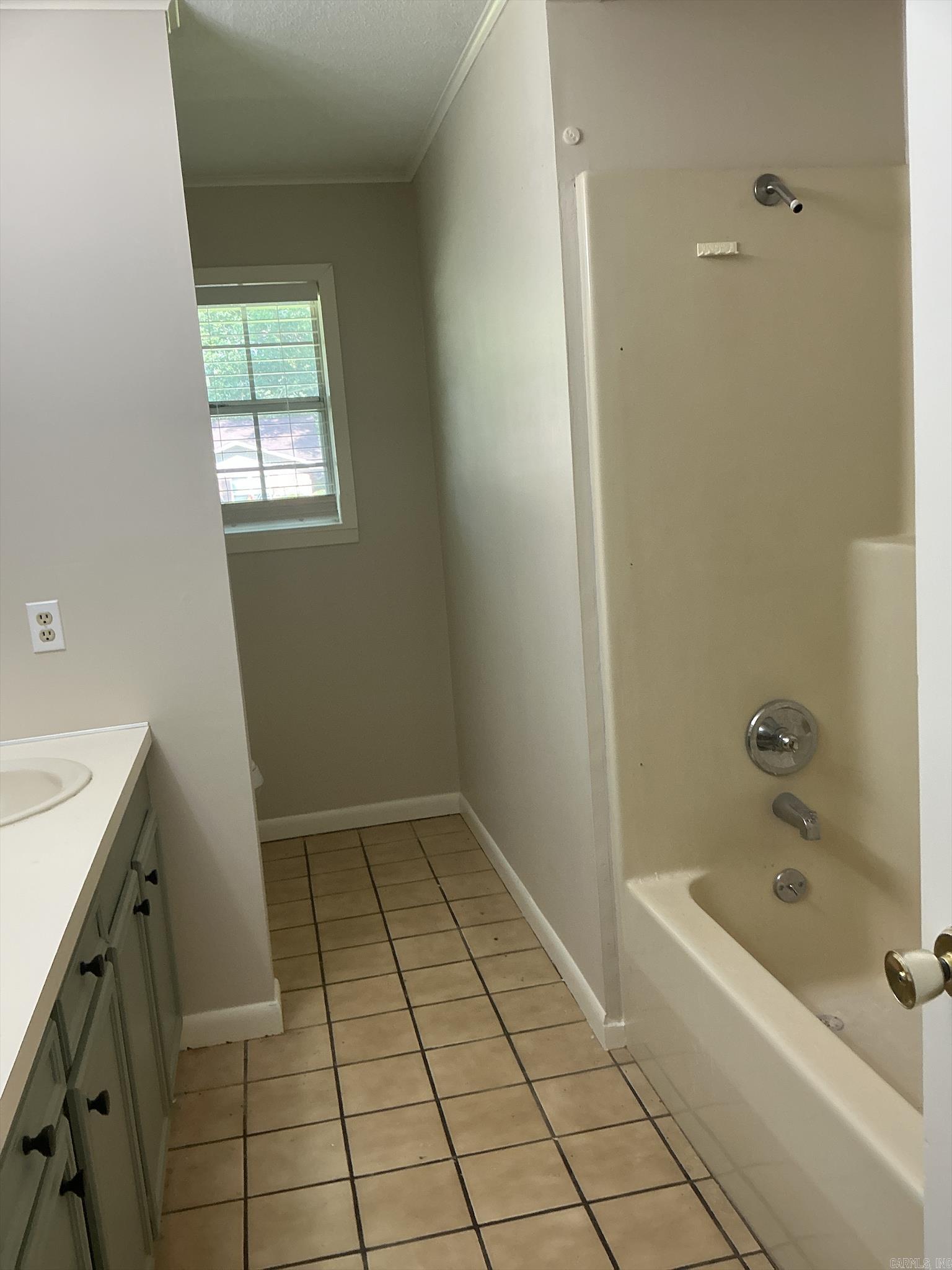 1015 Ash Property Photo 30