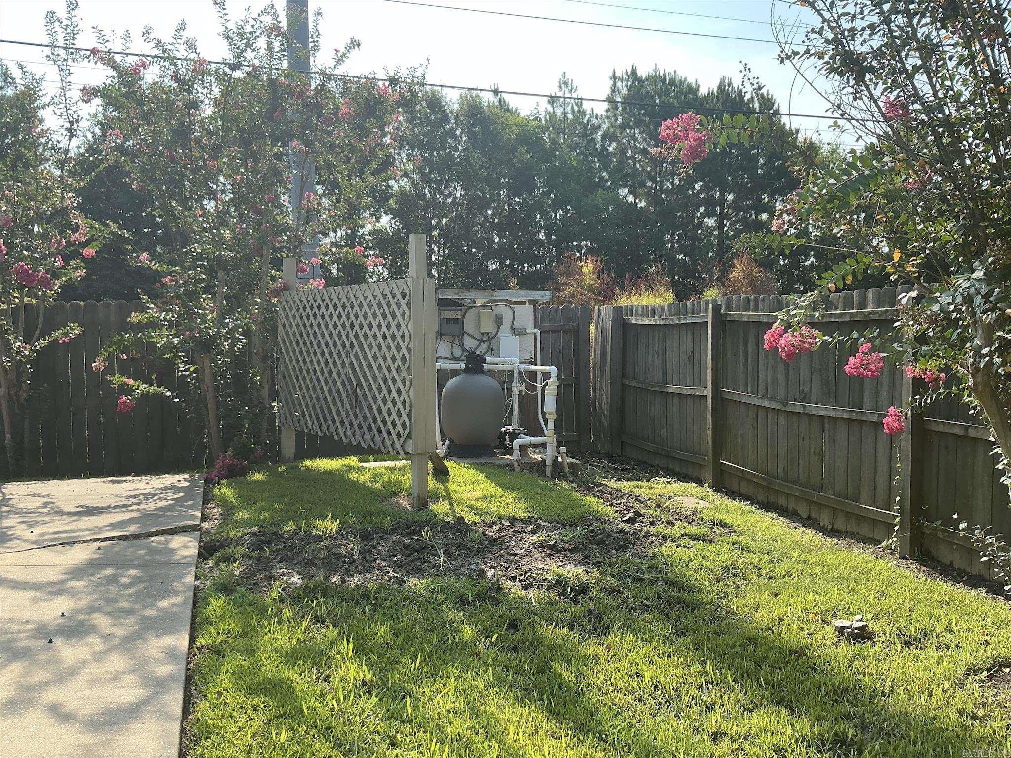 1015 Ash Property Photo 47