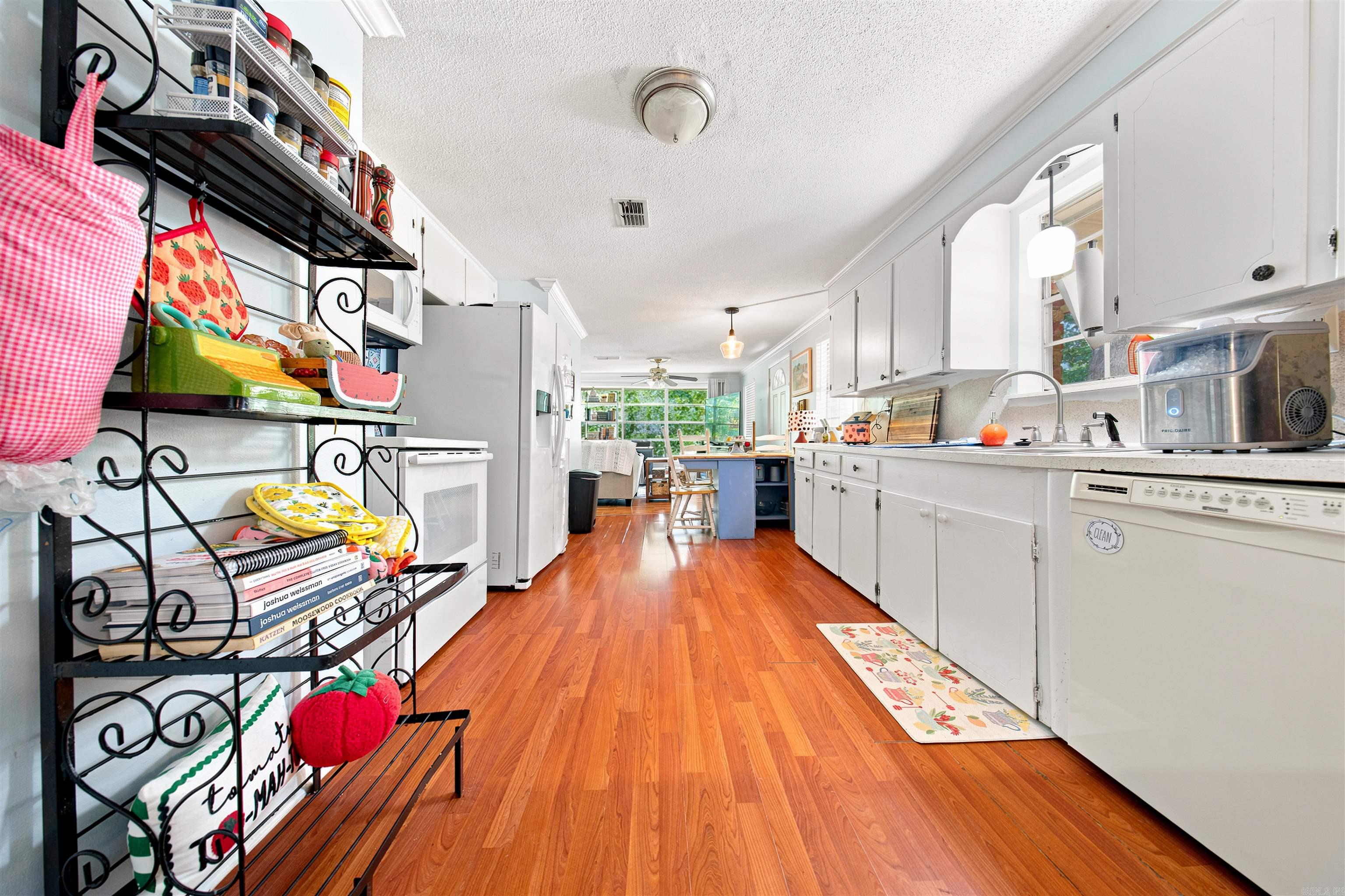 123 Eubanks Rd Property Photo 3