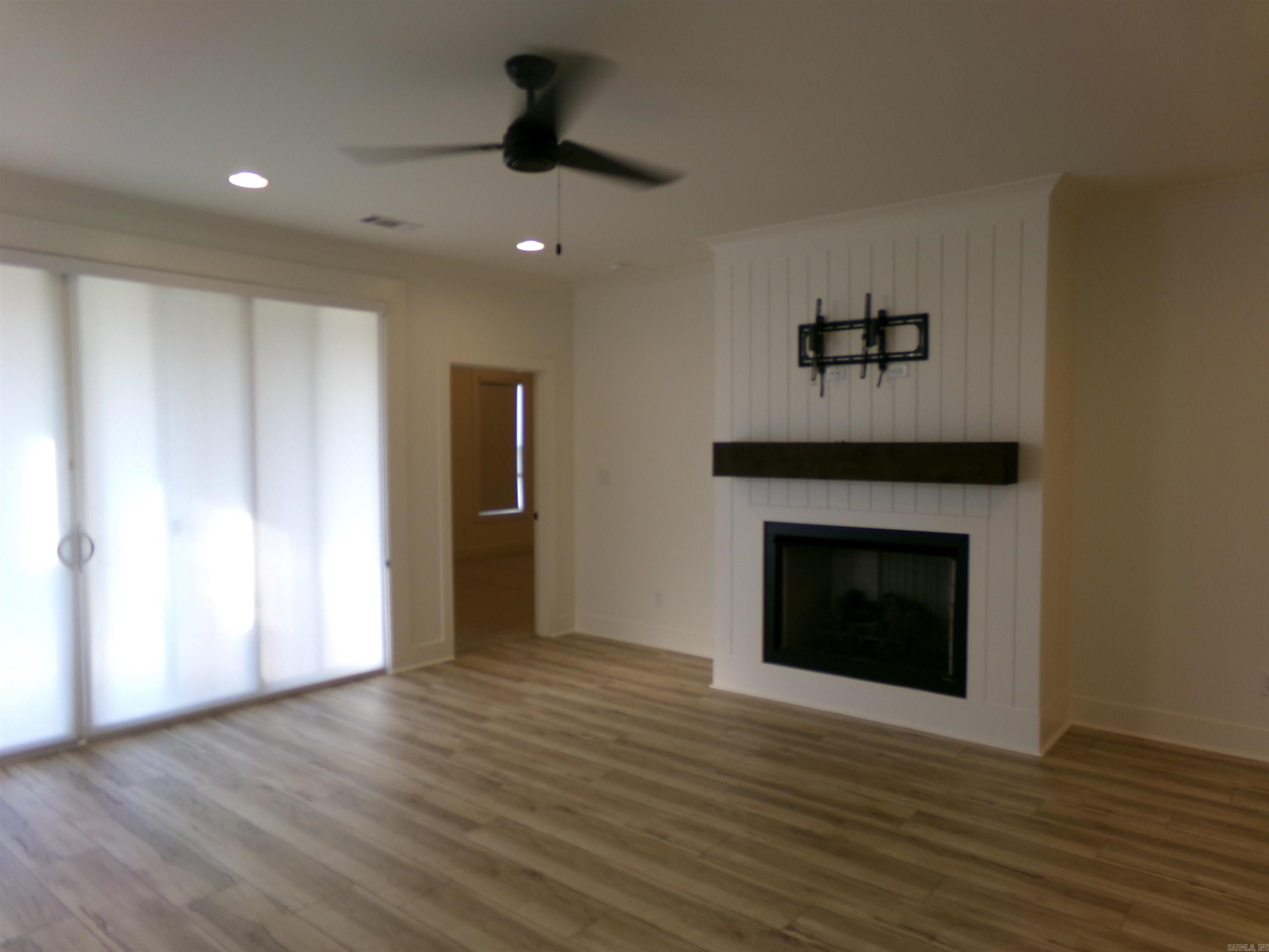 219 Copper Way Property Photo 12