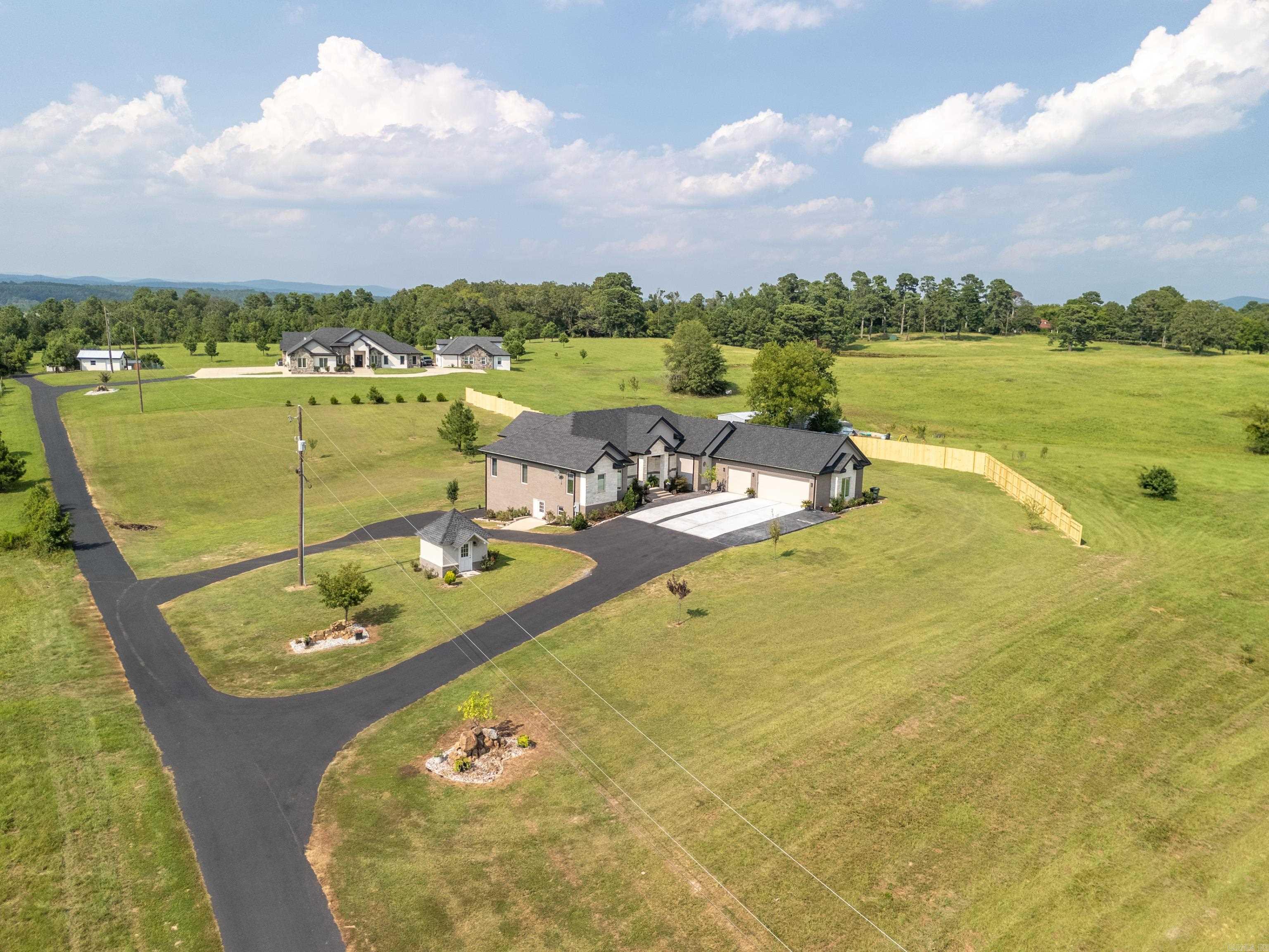 4903 Sunshine Road Property Photo 7
