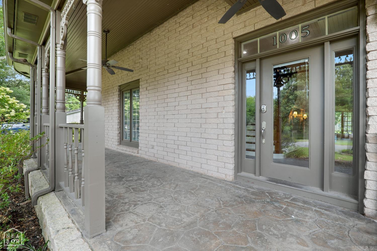1005 Fairway Drive Property Photo 2