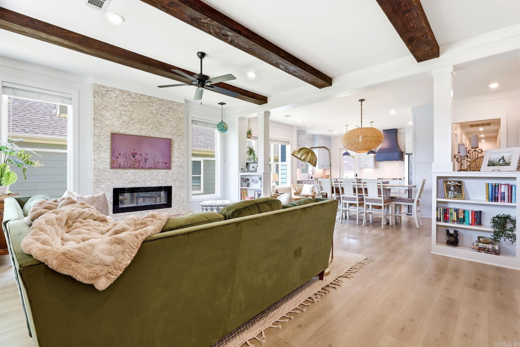 5 W Citron Property Photo 3