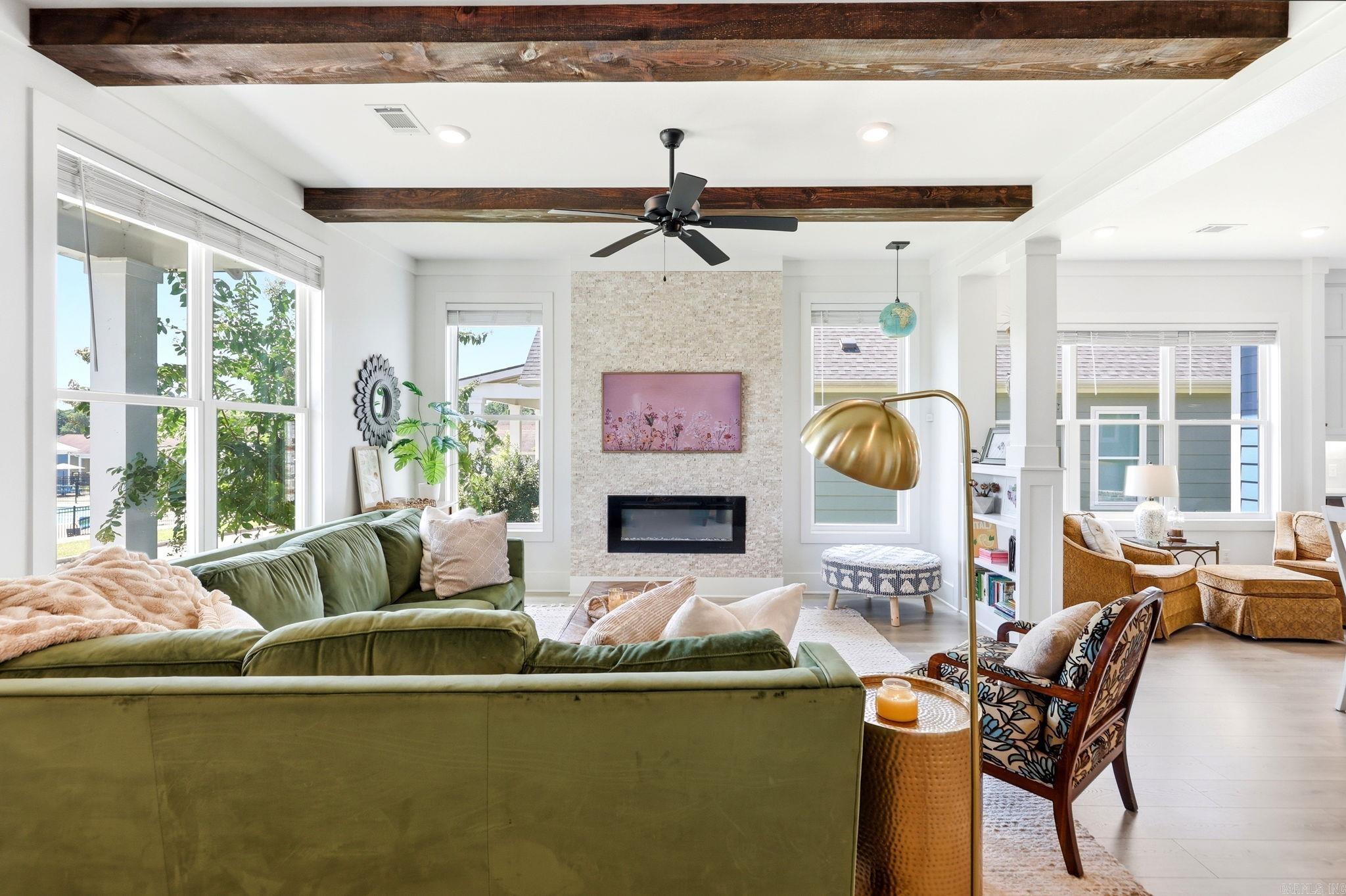 5 W Citron Property Photo 4
