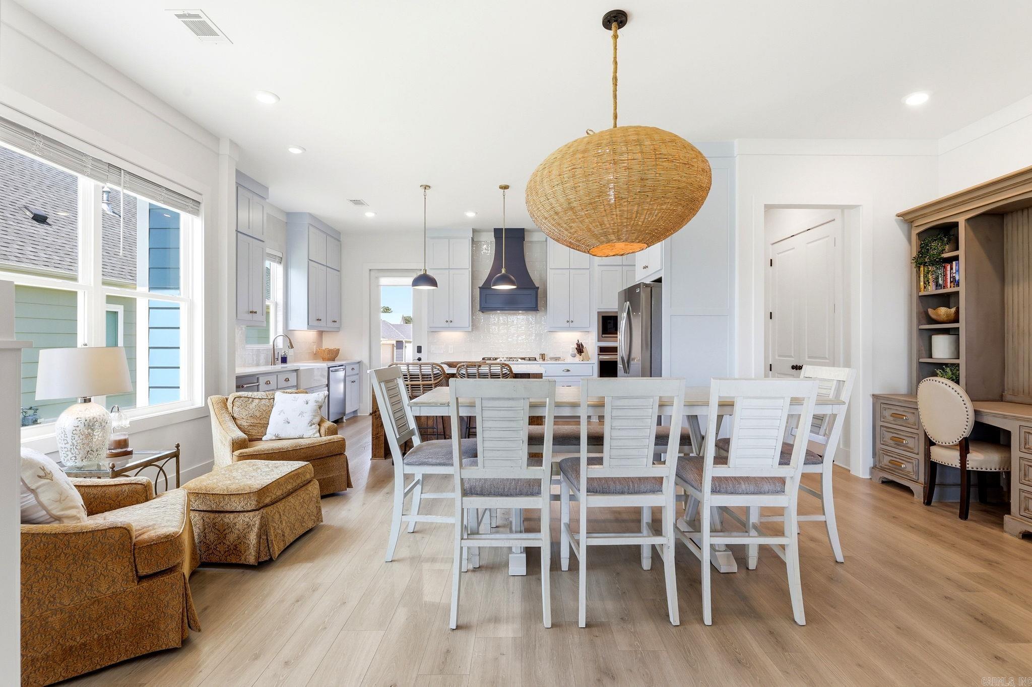 5 W Citron Property Photo 6
