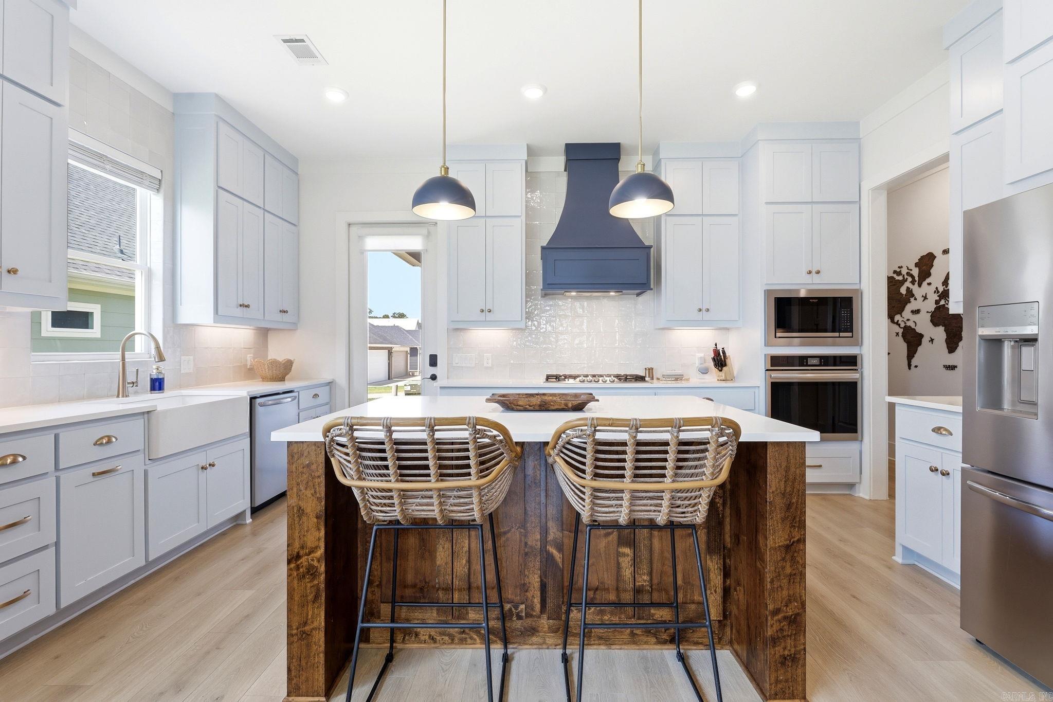 5 W Citron Property Photo 7