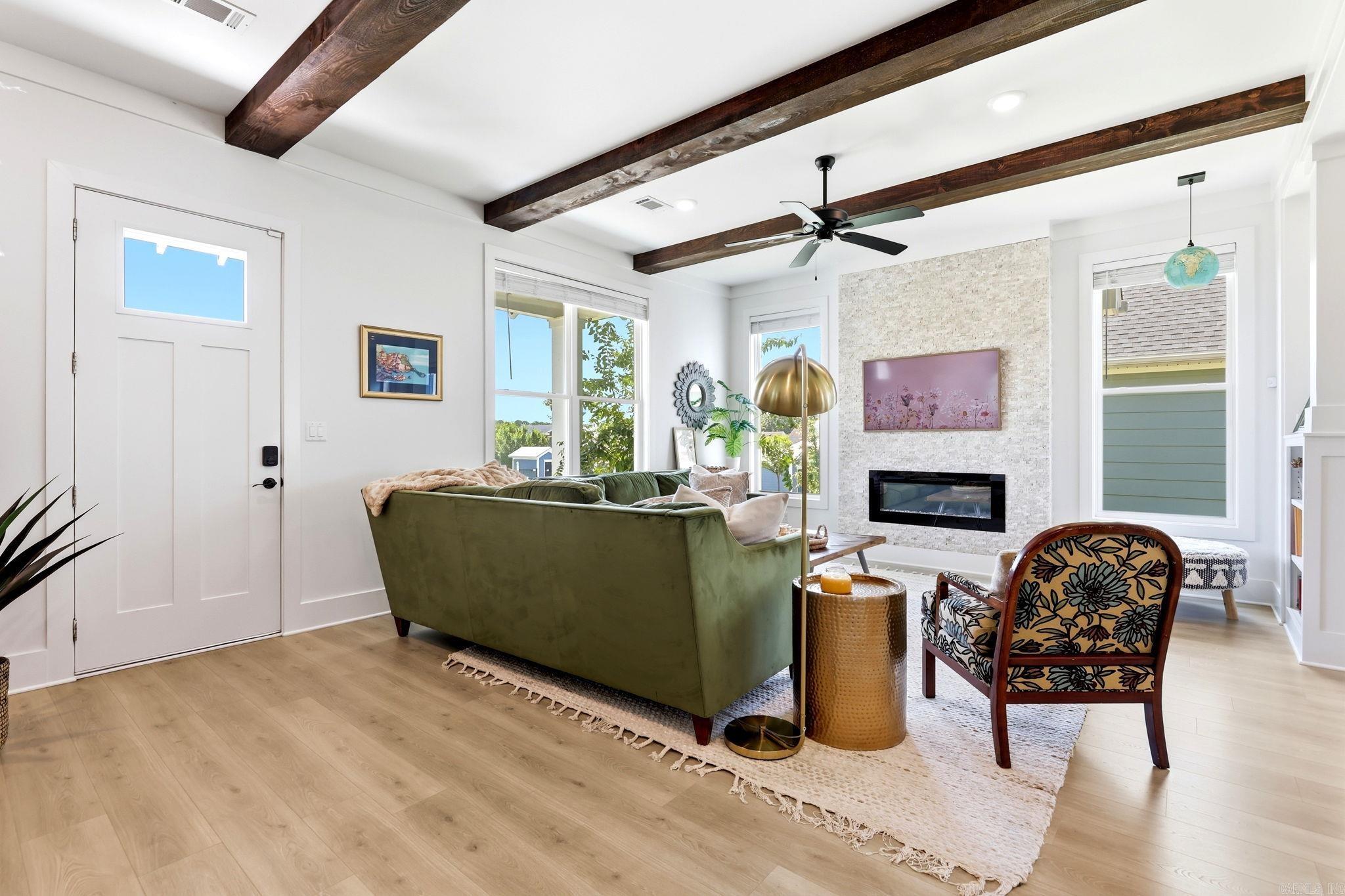 5 W Citron Property Photo 16