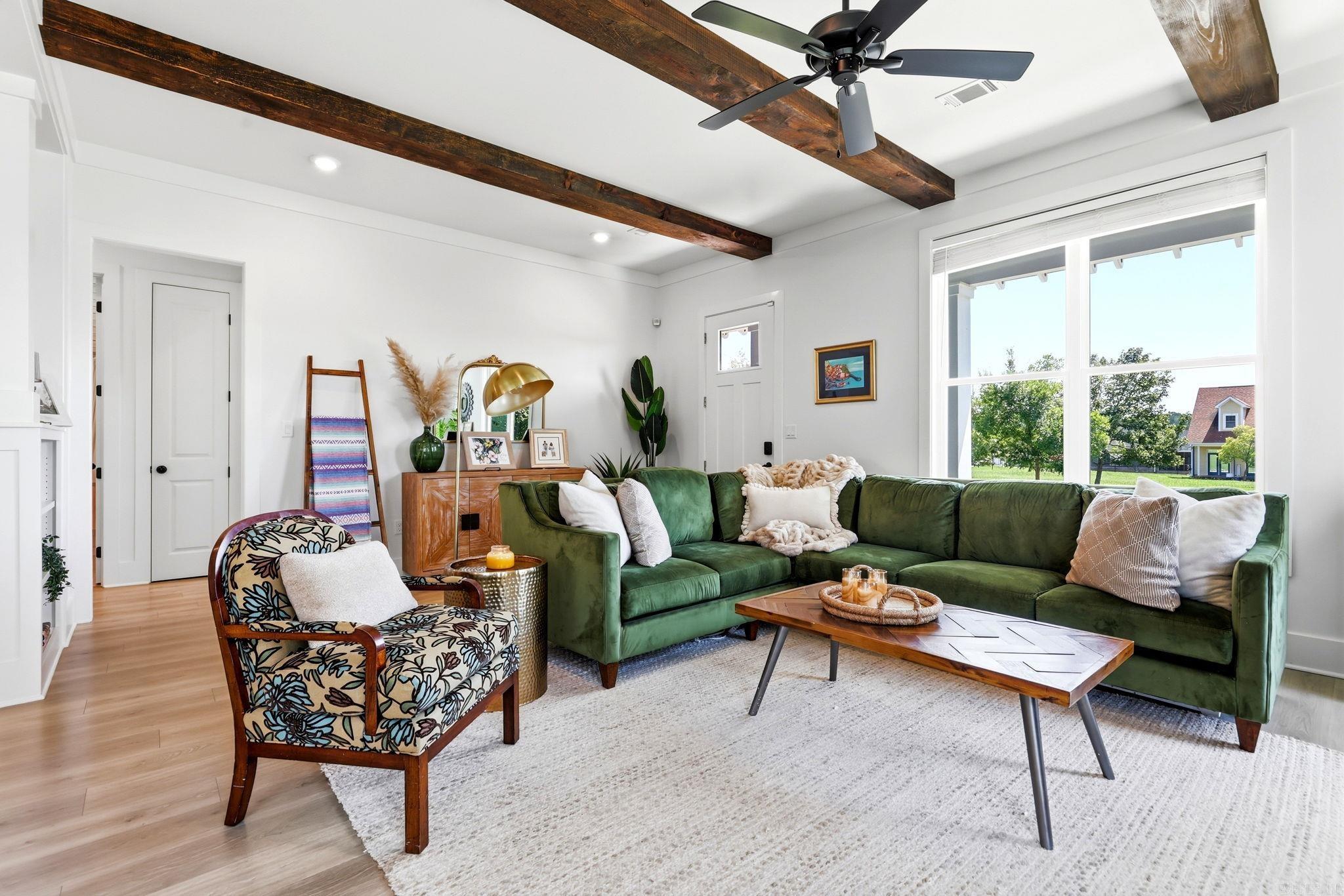 5 W Citron Property Photo 19
